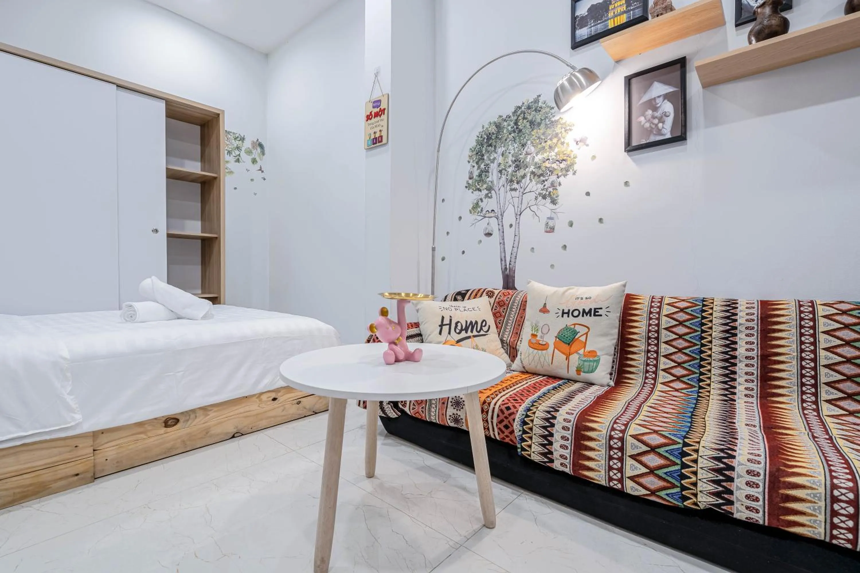 Bed in LalaHouse Spring Apartment - Saigon Center