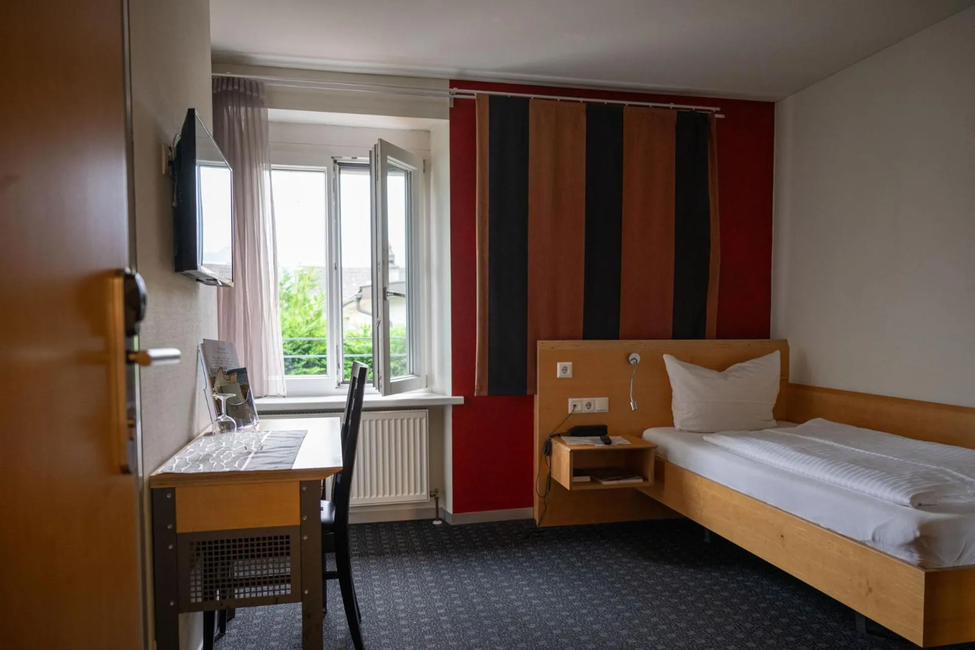 Photo of the whole room, Bed in Schäfle Feldkirch-Altenstadt
