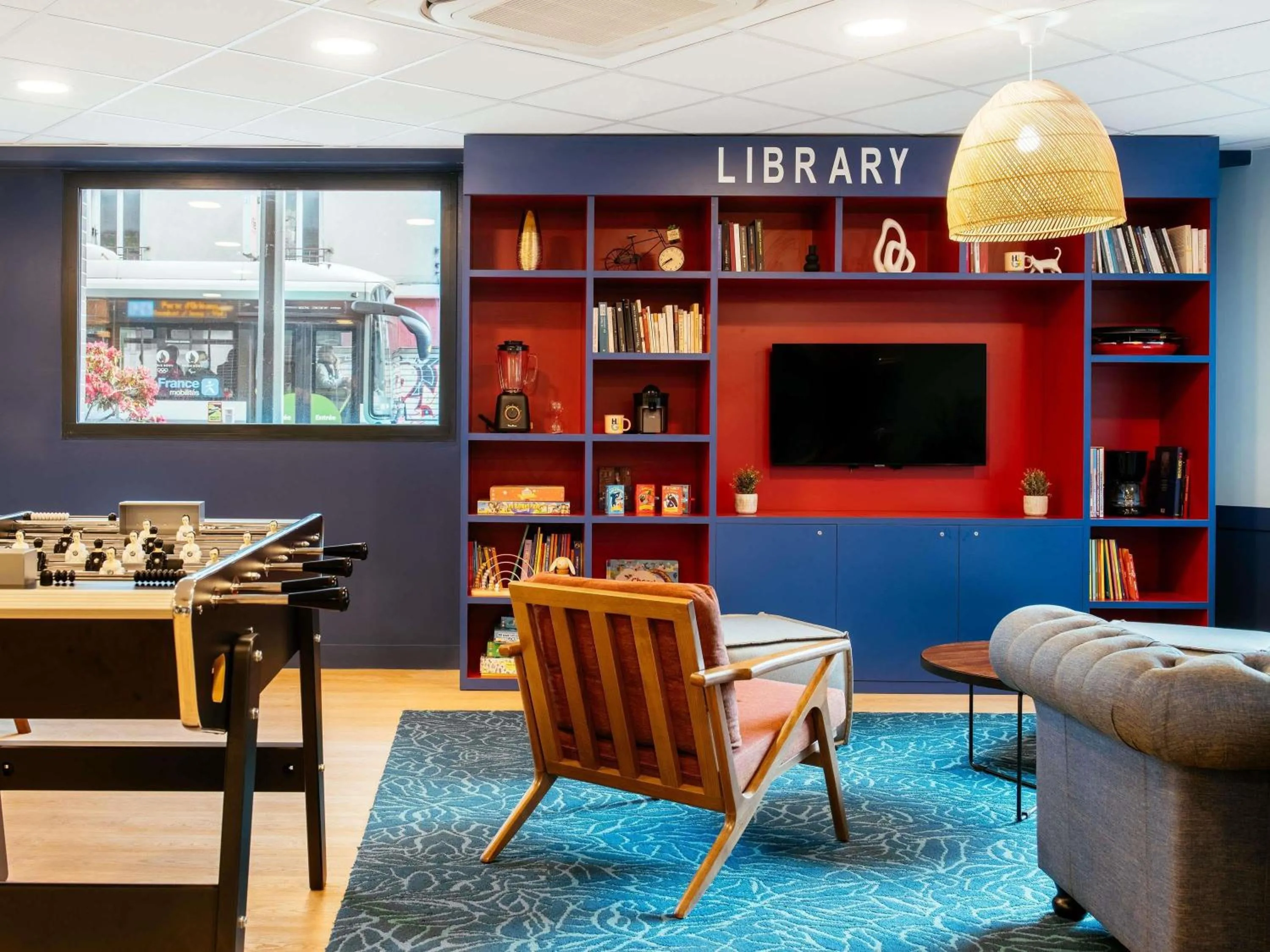 Property building in Aparthotel Adagio Paris Malakoff Chatillon