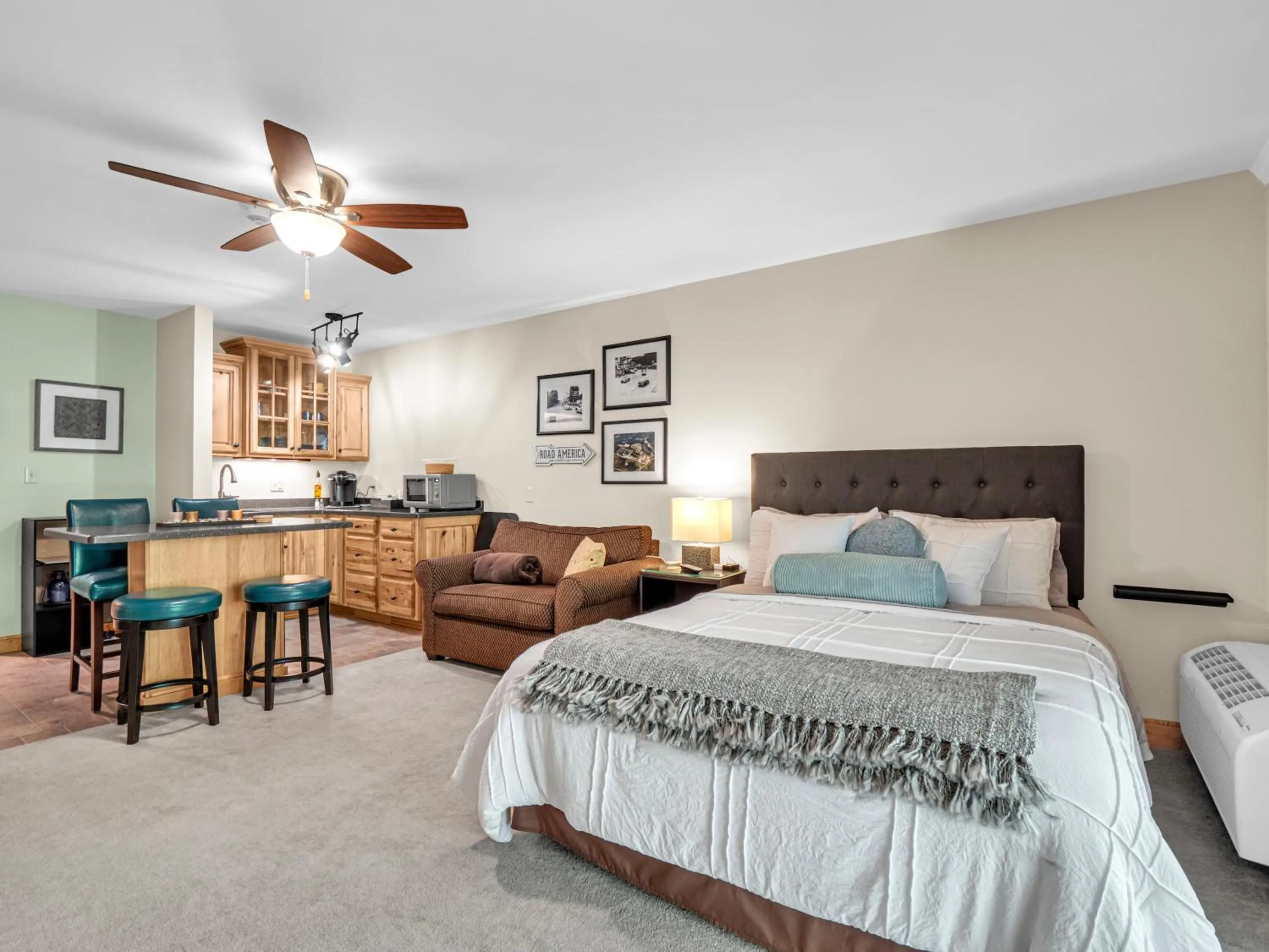 Bed in Victorian Inn Elkhart Lake