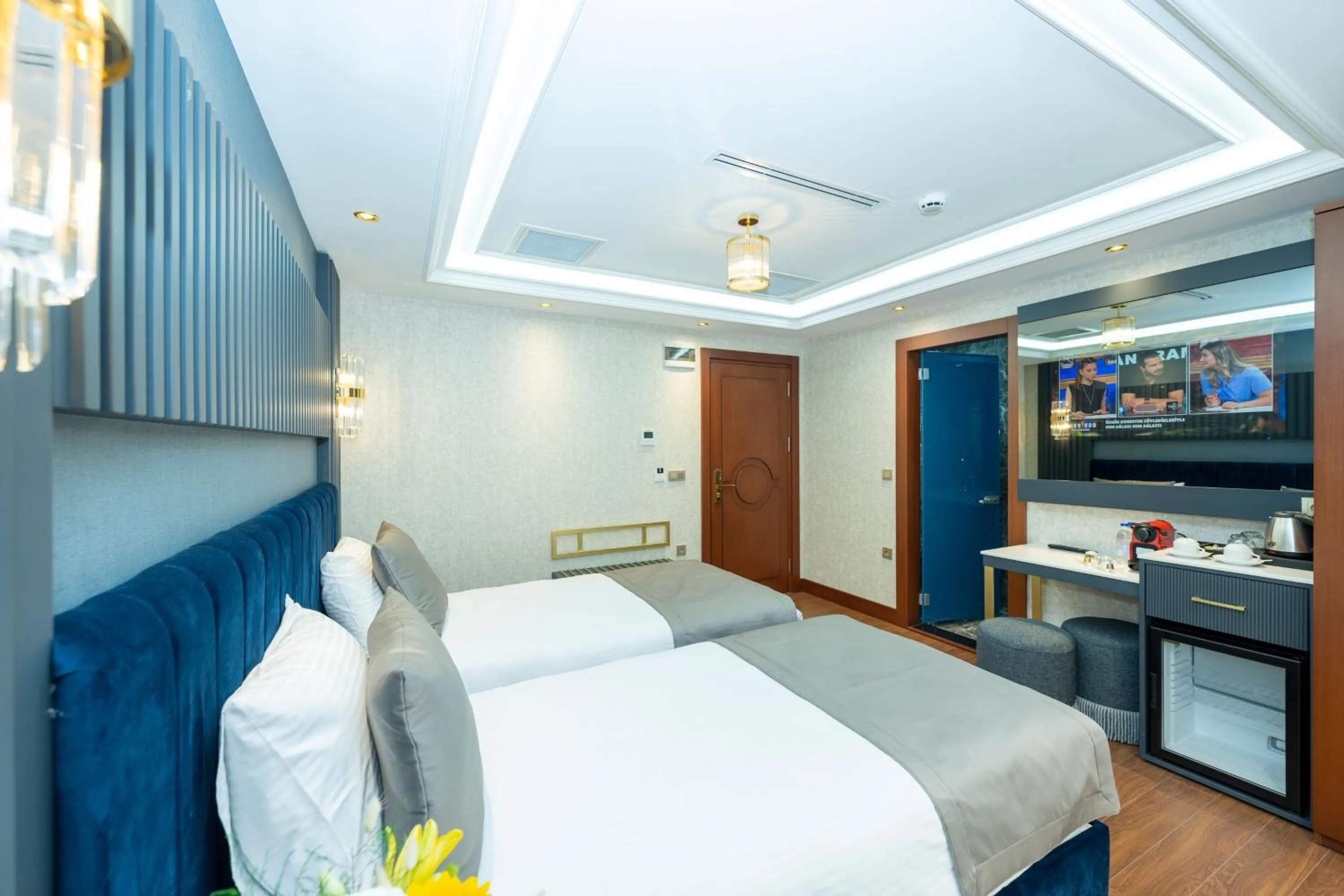 Photo of the whole room, Bed in Freya Hotel