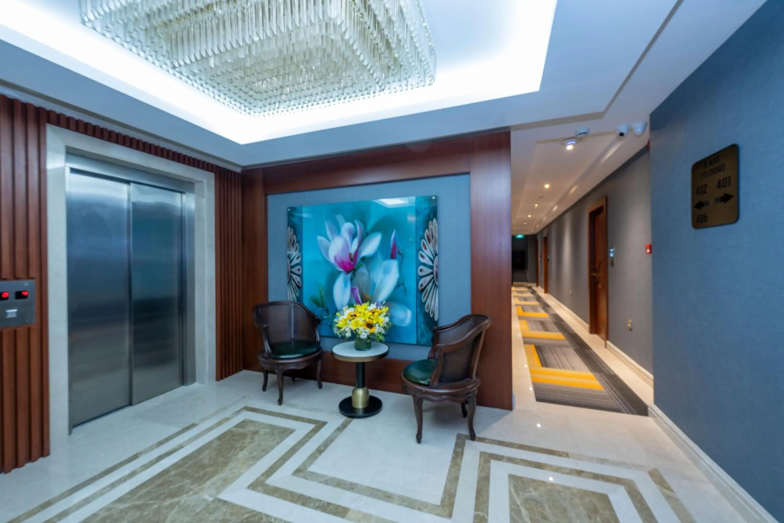 elevator in Freya Hotel