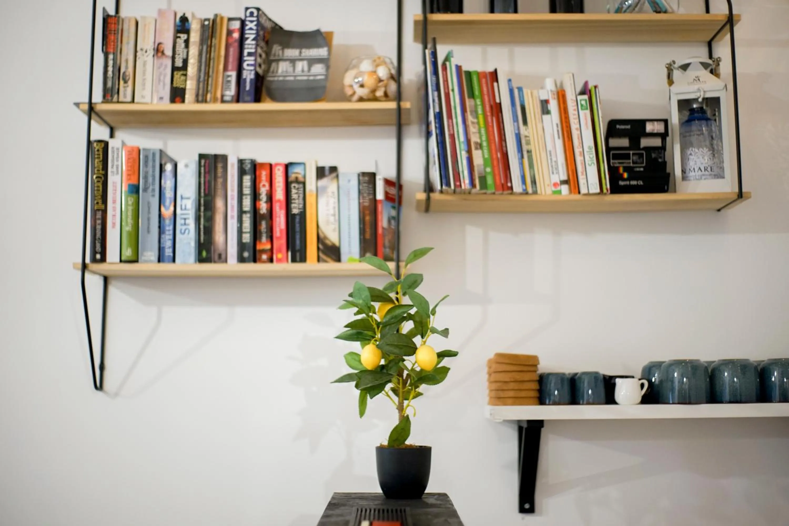 Decorative detail in Baronetto B&B