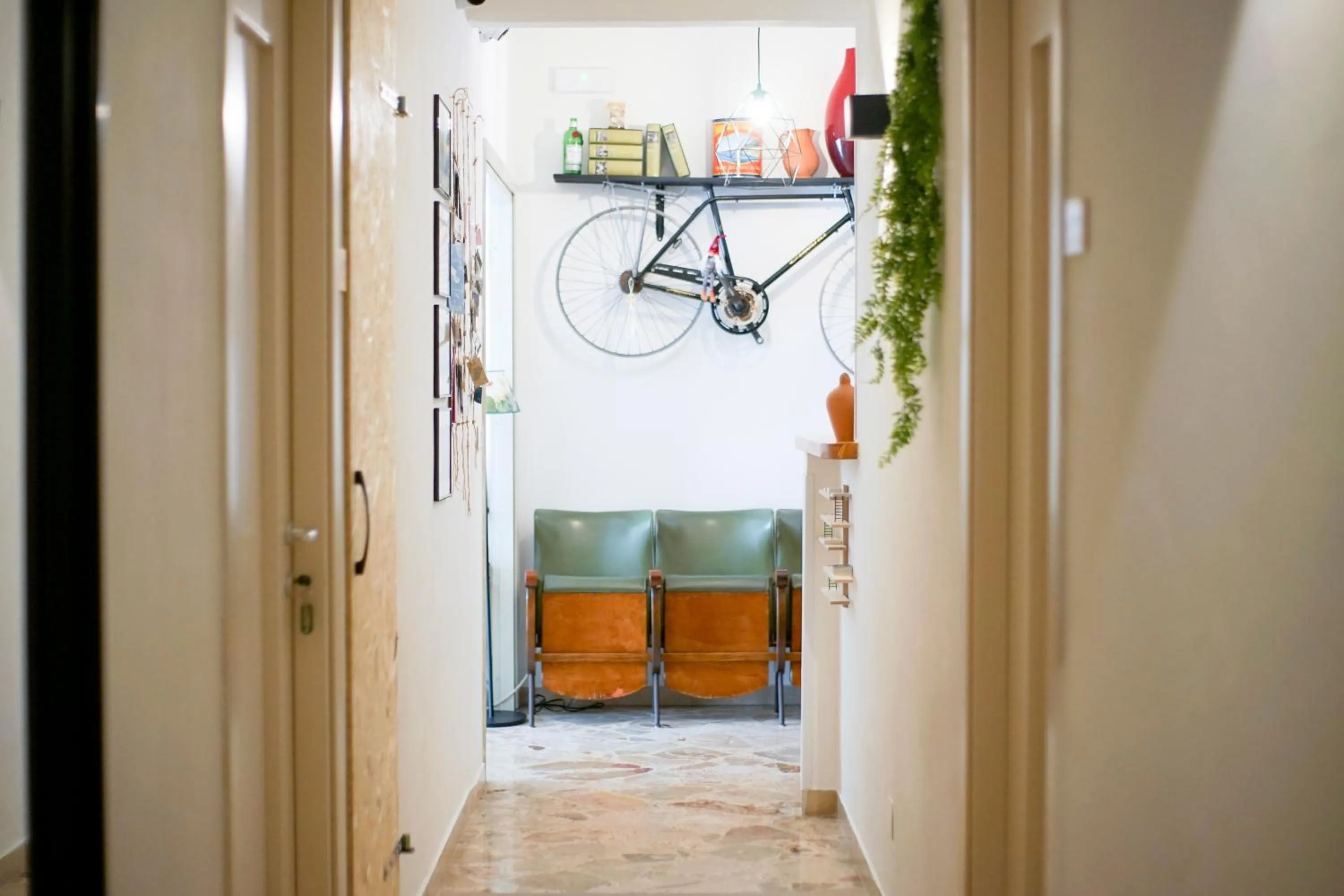 Decorative detail in Baronetto B&B