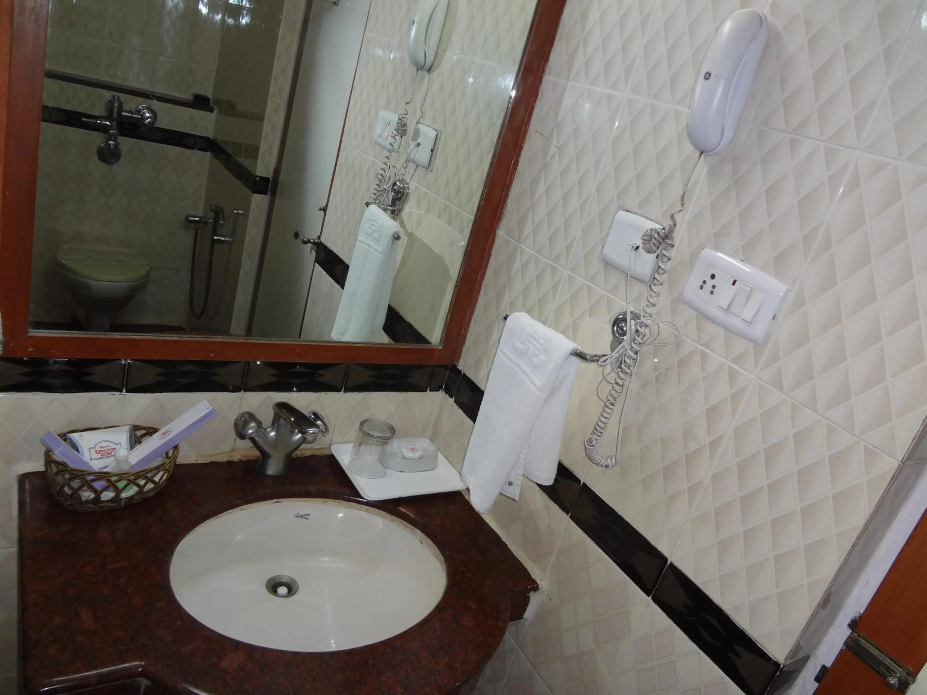 Bathroom in Daspalla Executive Court