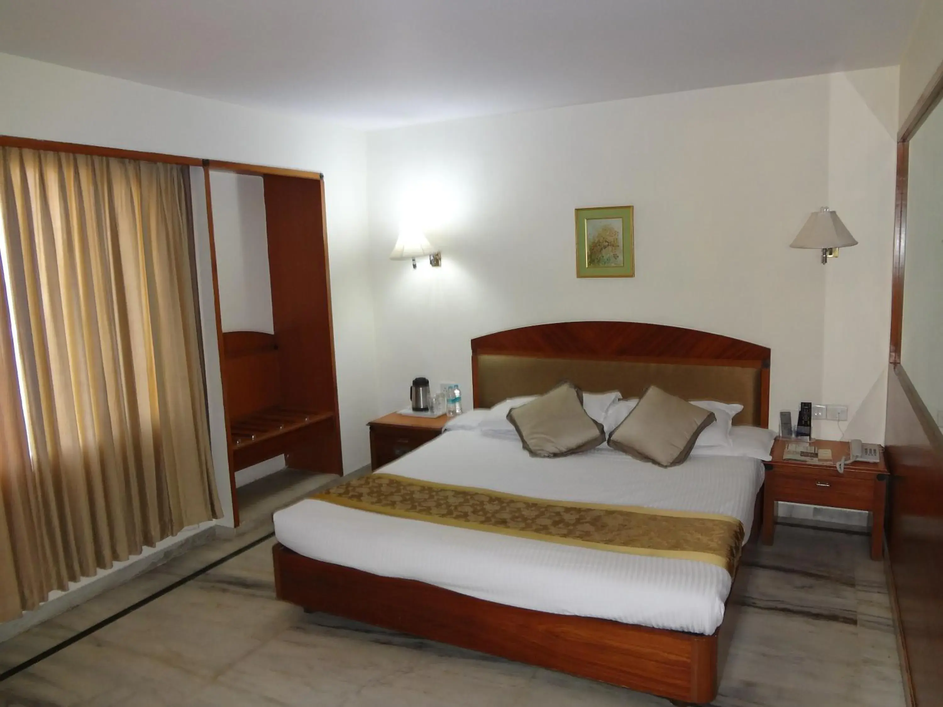 Suite - single occupancy in Daspalla Executive Court Suite - single occupancy in Daspalla Executive Court