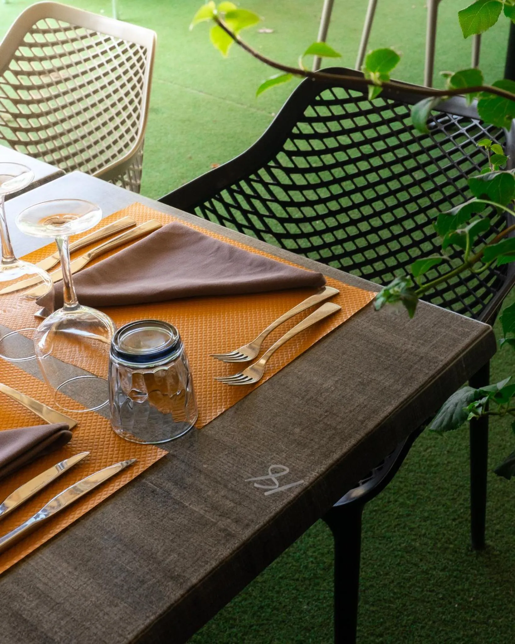 Restaurant/places to eat in Logis Hotel-Restaurant Saint Romain