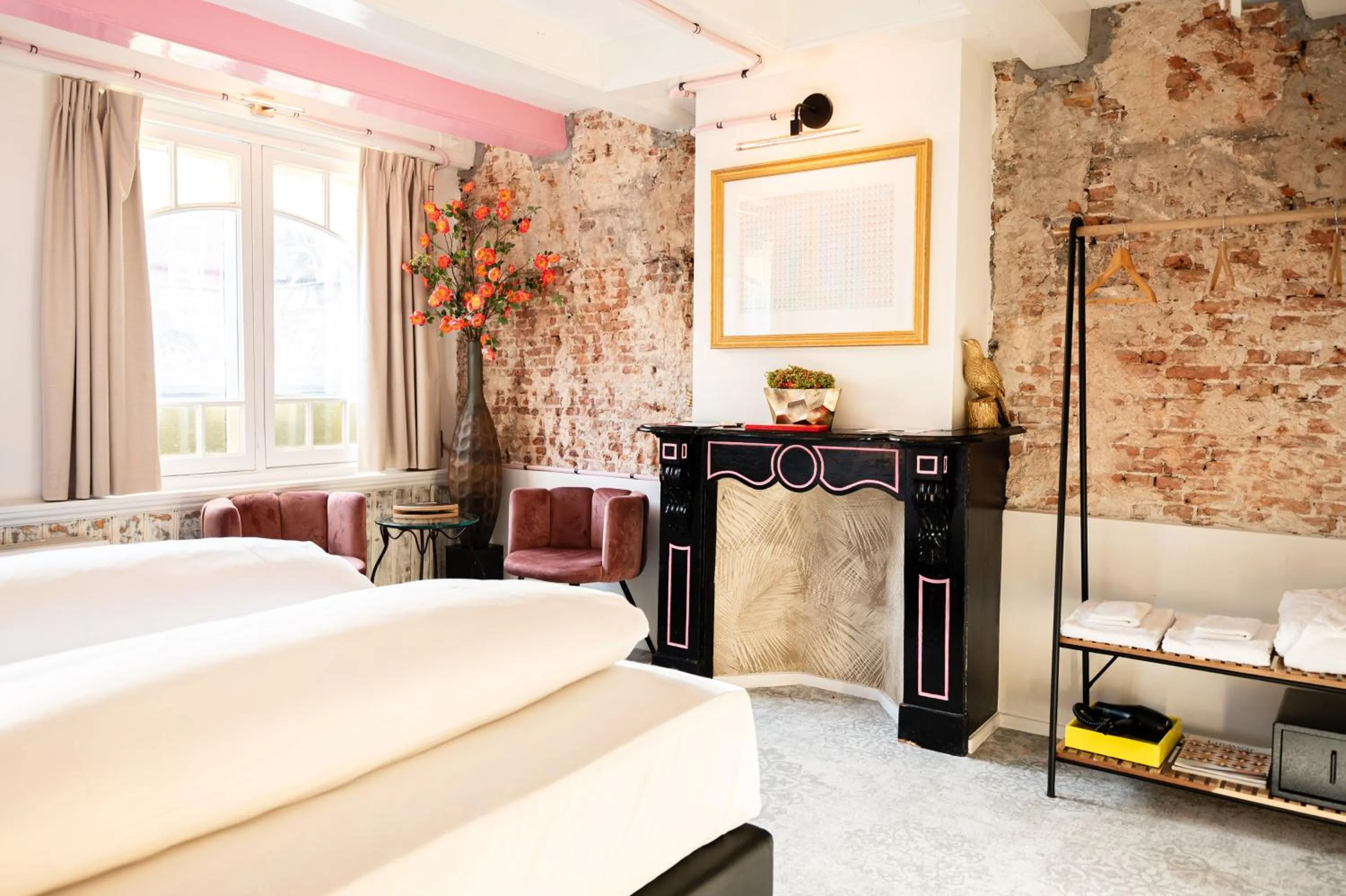 Bed in Will & Tate City Stay