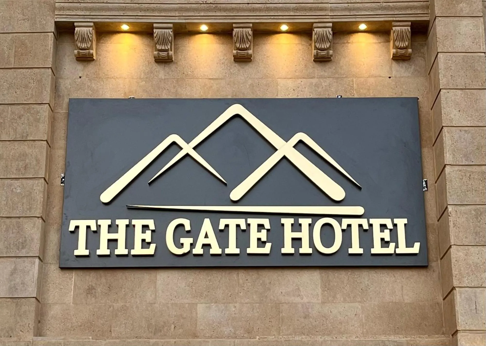 Property logo or sign in The Gate Hotel Front Pyramids & Sphinx View