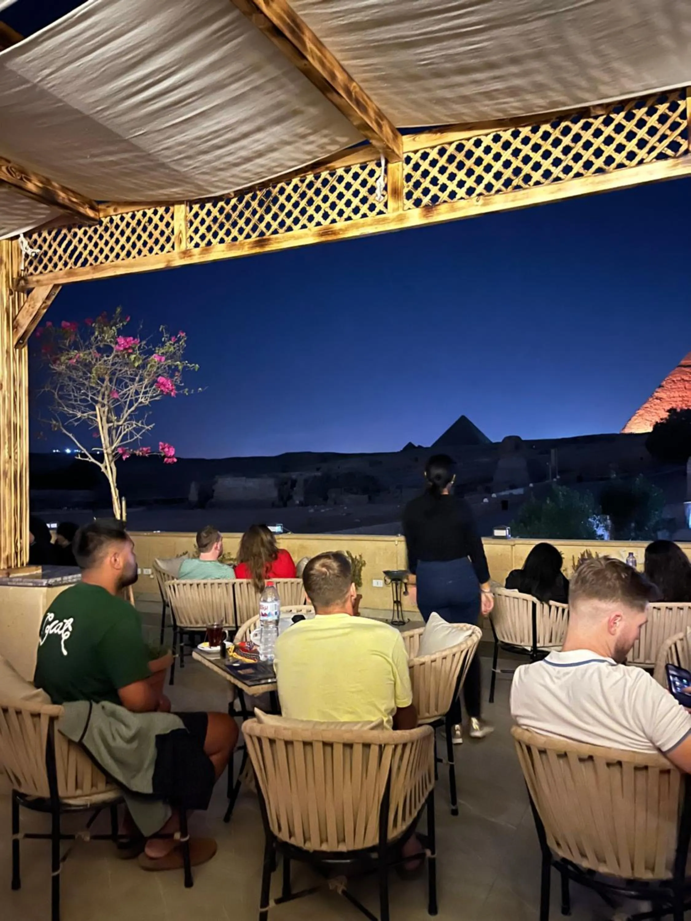 Restaurant/places to eat in The Gate Hotel Front Pyramids & Sphinx View