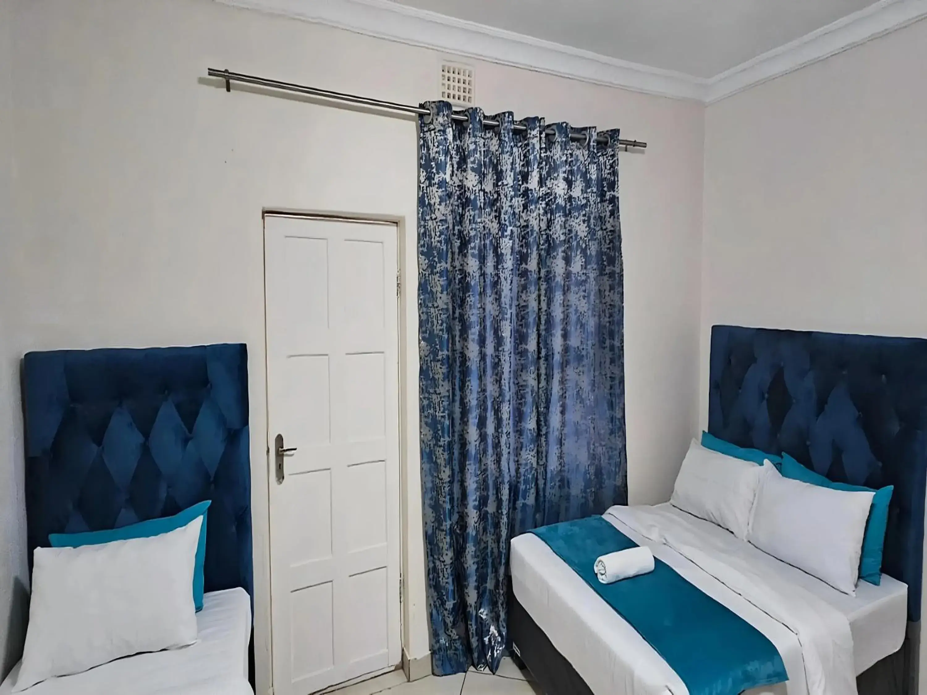 Standard Triple Studio in Goshen Lodge Spencer Standard Triple Studio in Goshen Lodge Spencer