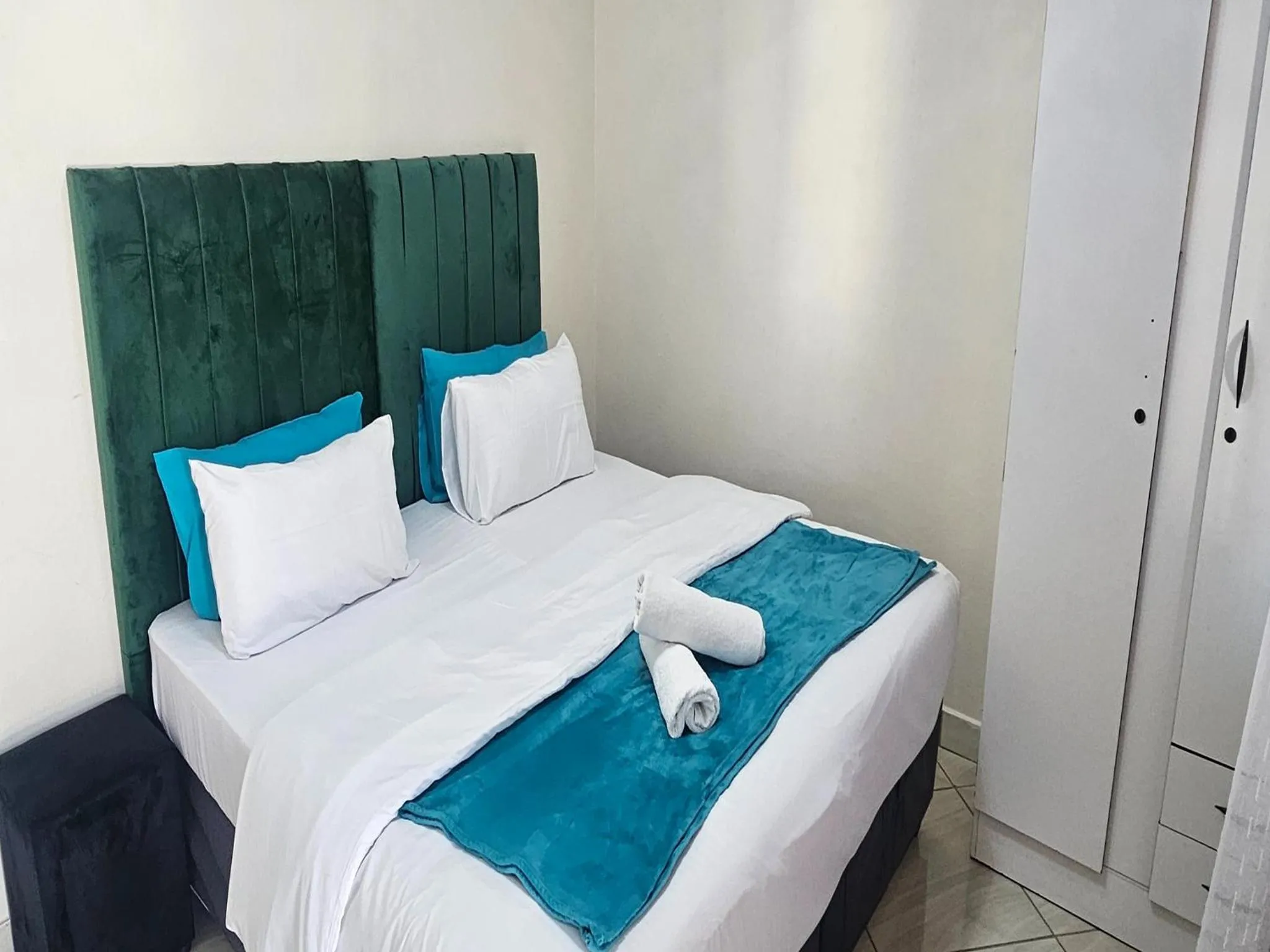 Bed in Goshen Lodge Spencer