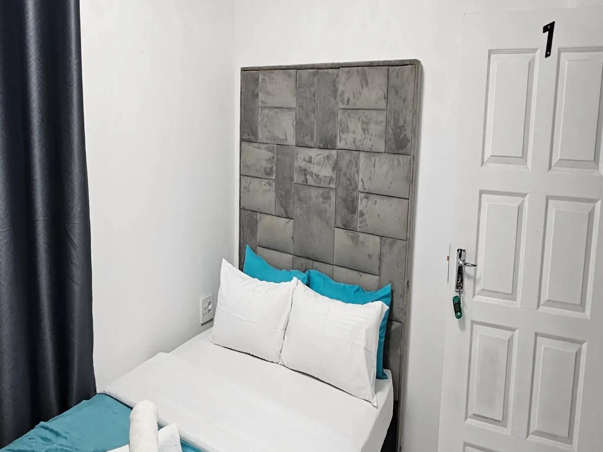 Bed in Goshen Lodge Spencer