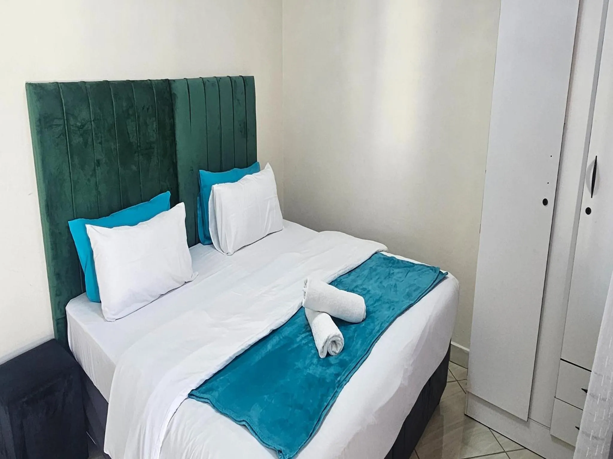 Bed in Goshen Lodge Spencer