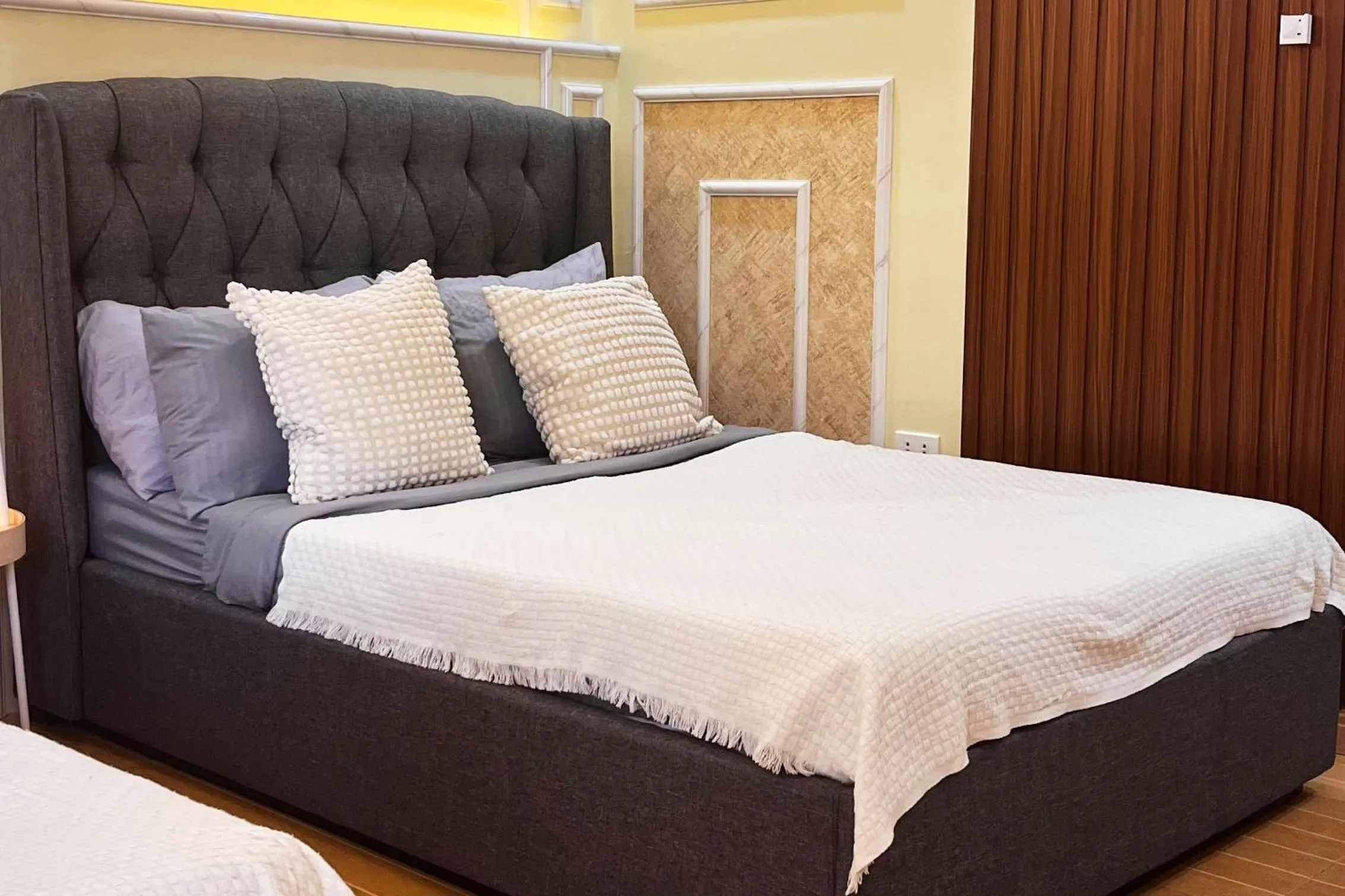 Deluxe Queen Room in Torres Farm Resort powered by Cocotel