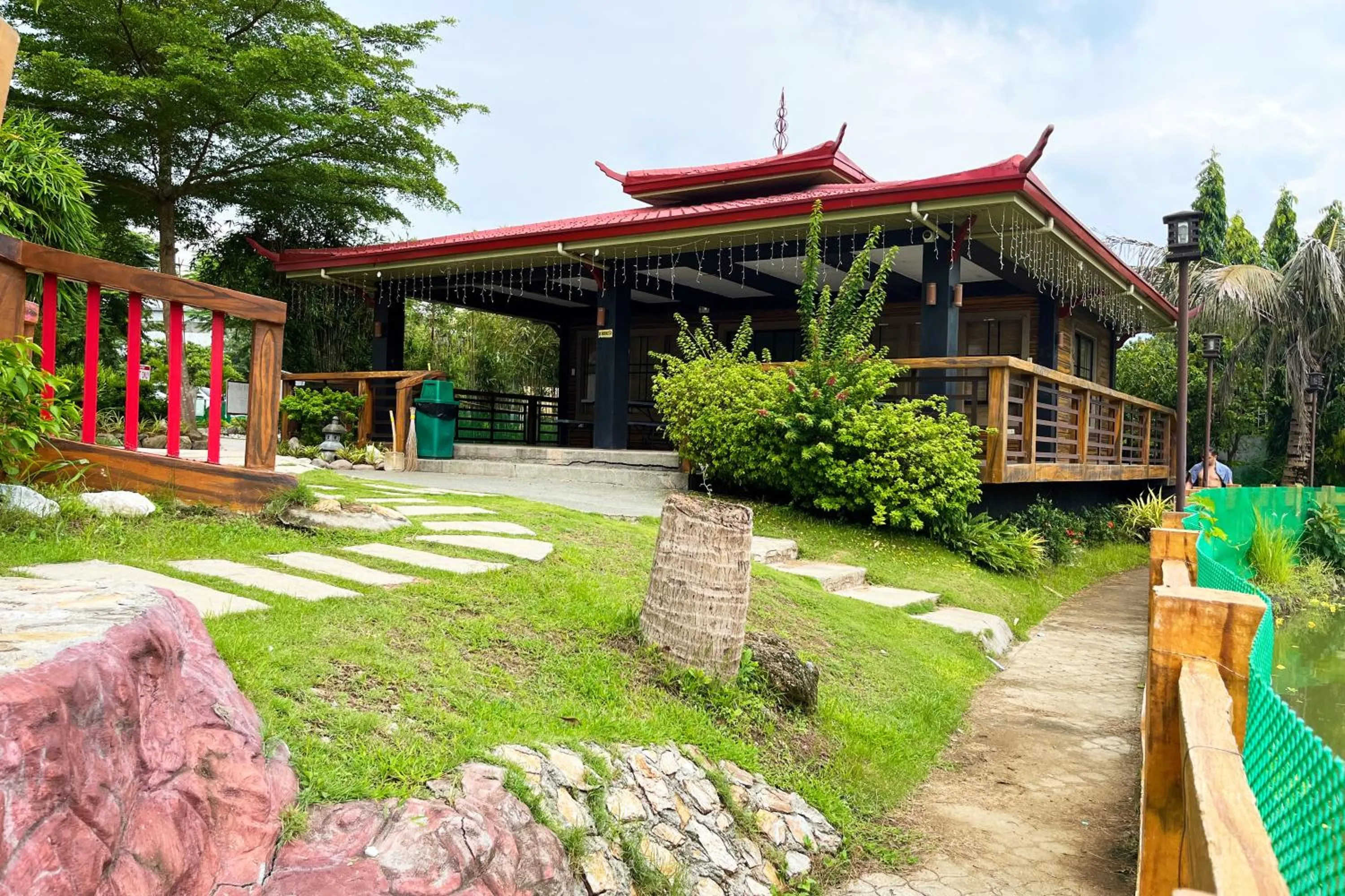 Property building in Torres Farm Resort powered by Cocotel
