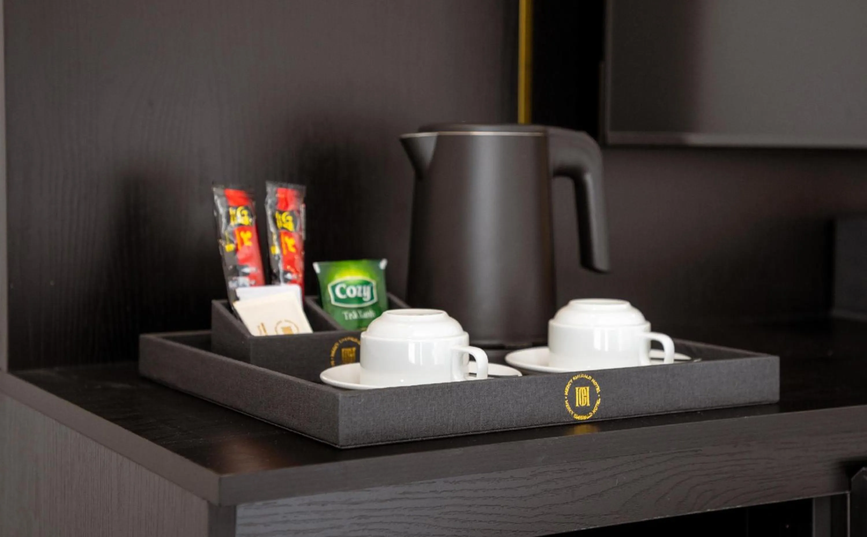 Coffee/tea facilities in Mercy Emerald Hotel