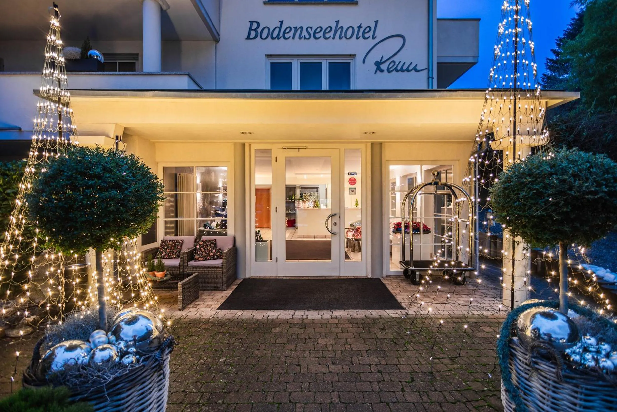 Property building in Bodenseehotel Renn