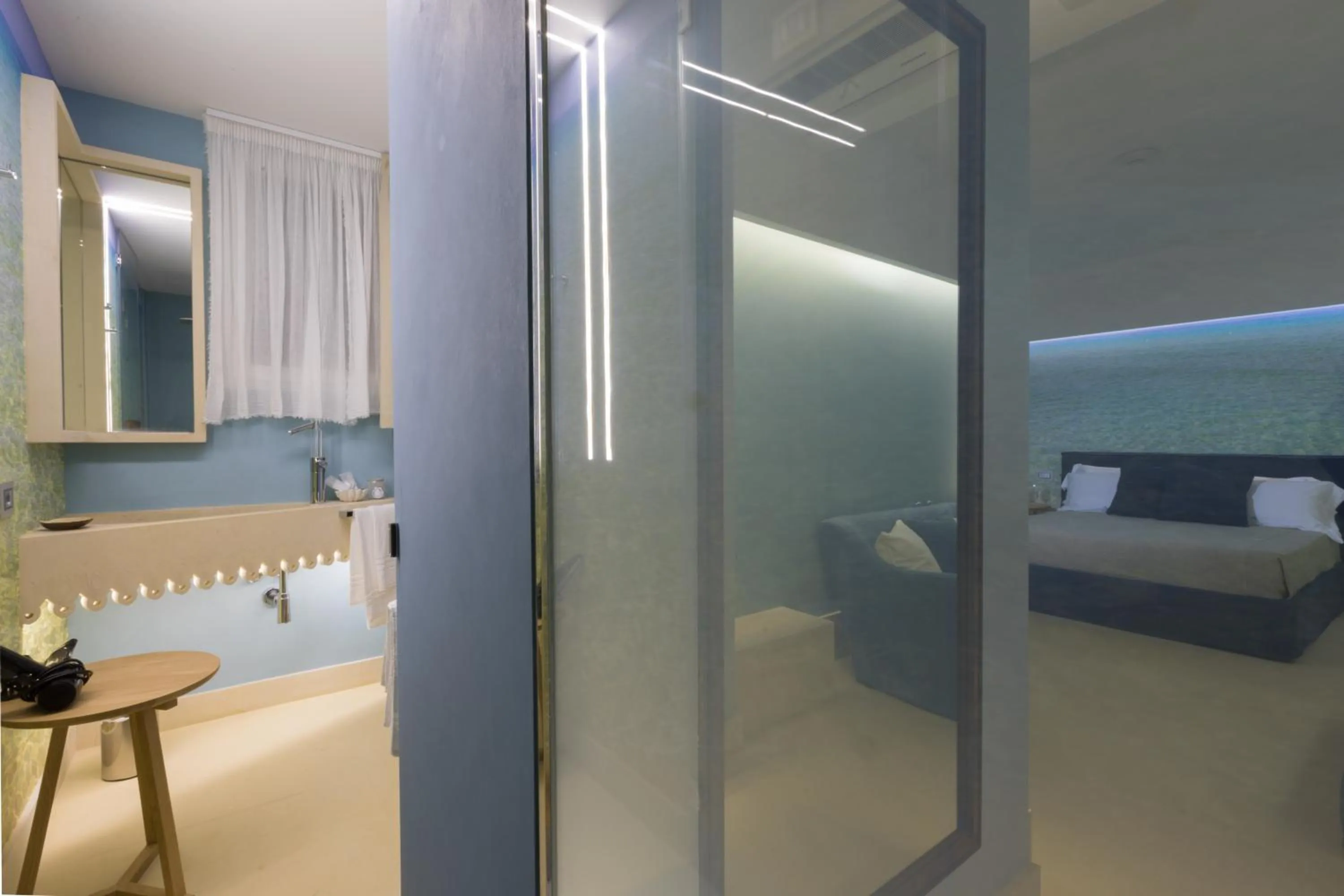 Bathroom, Bed in Terra d'Acqua Resort & SPA