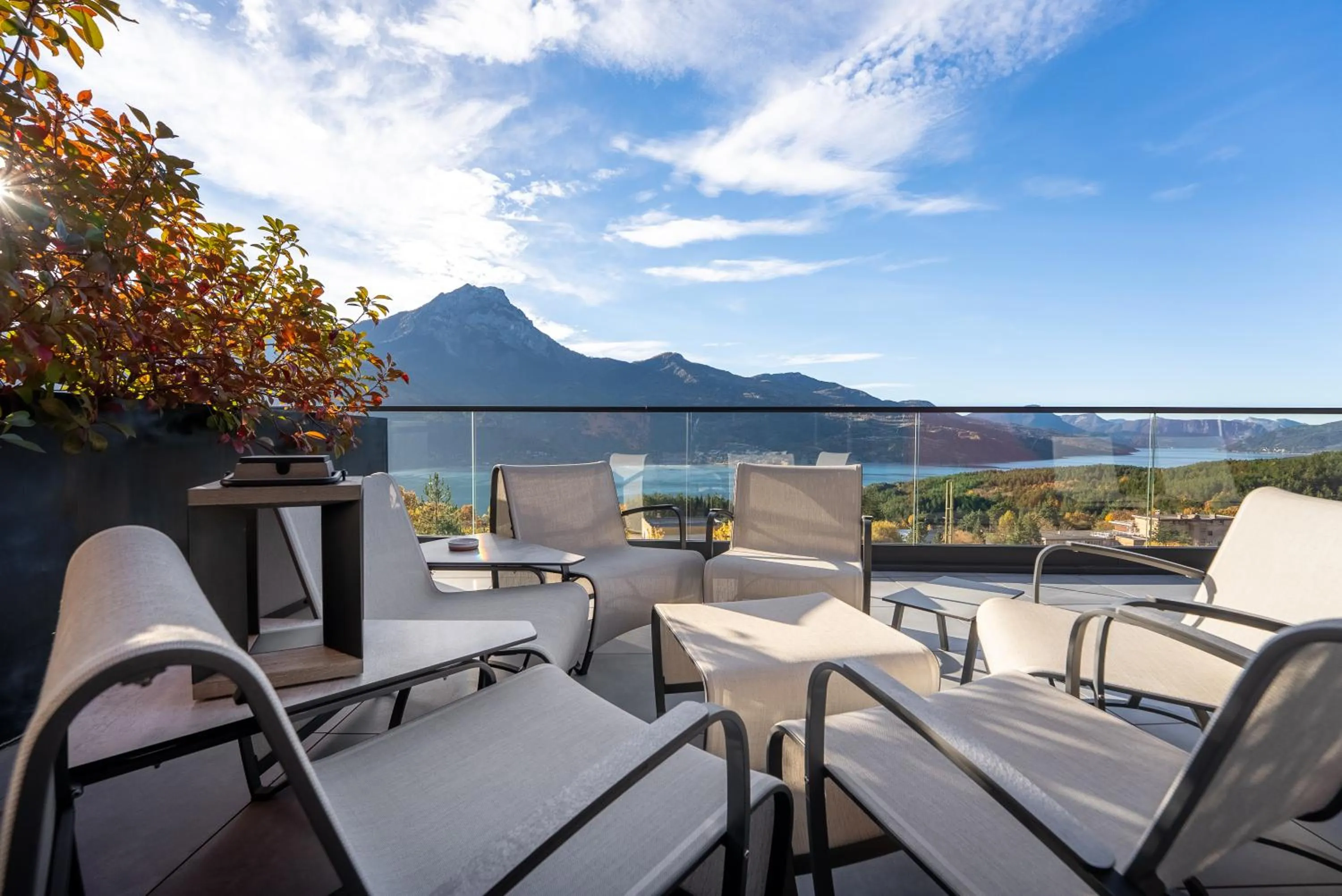 Patio in Les Restanques du lac