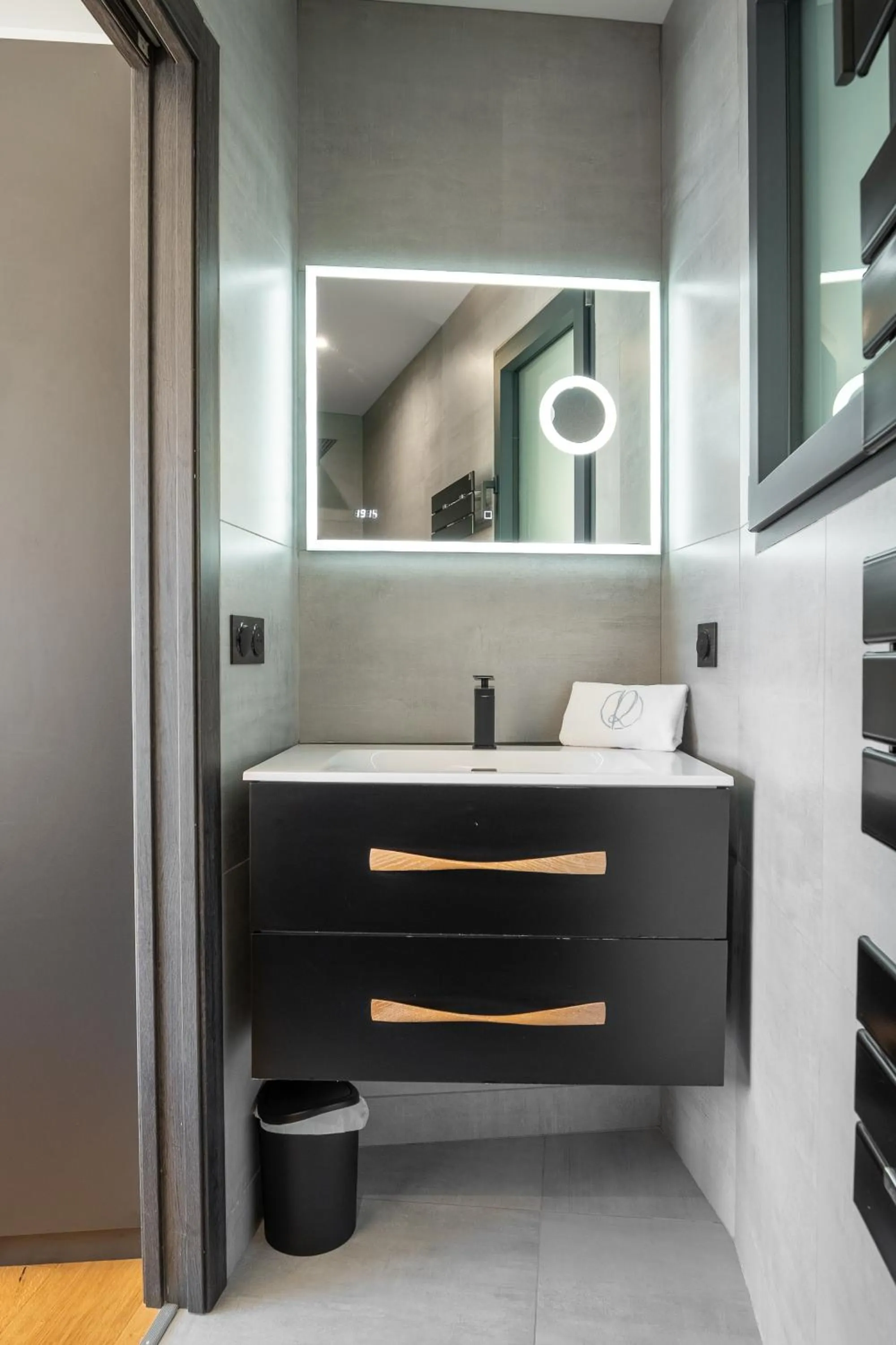 Bathroom in Les Restanques du lac