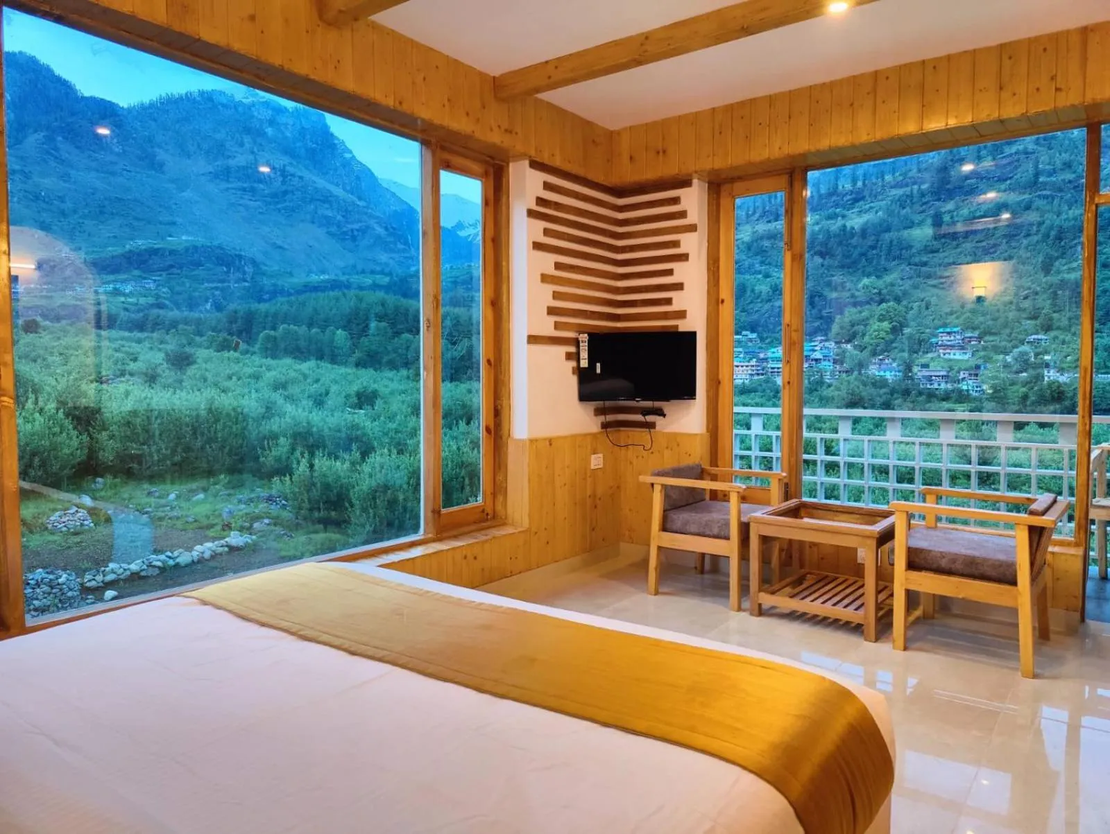 Bedroom, Bed in La Aero Resort Home in Snow Mountains