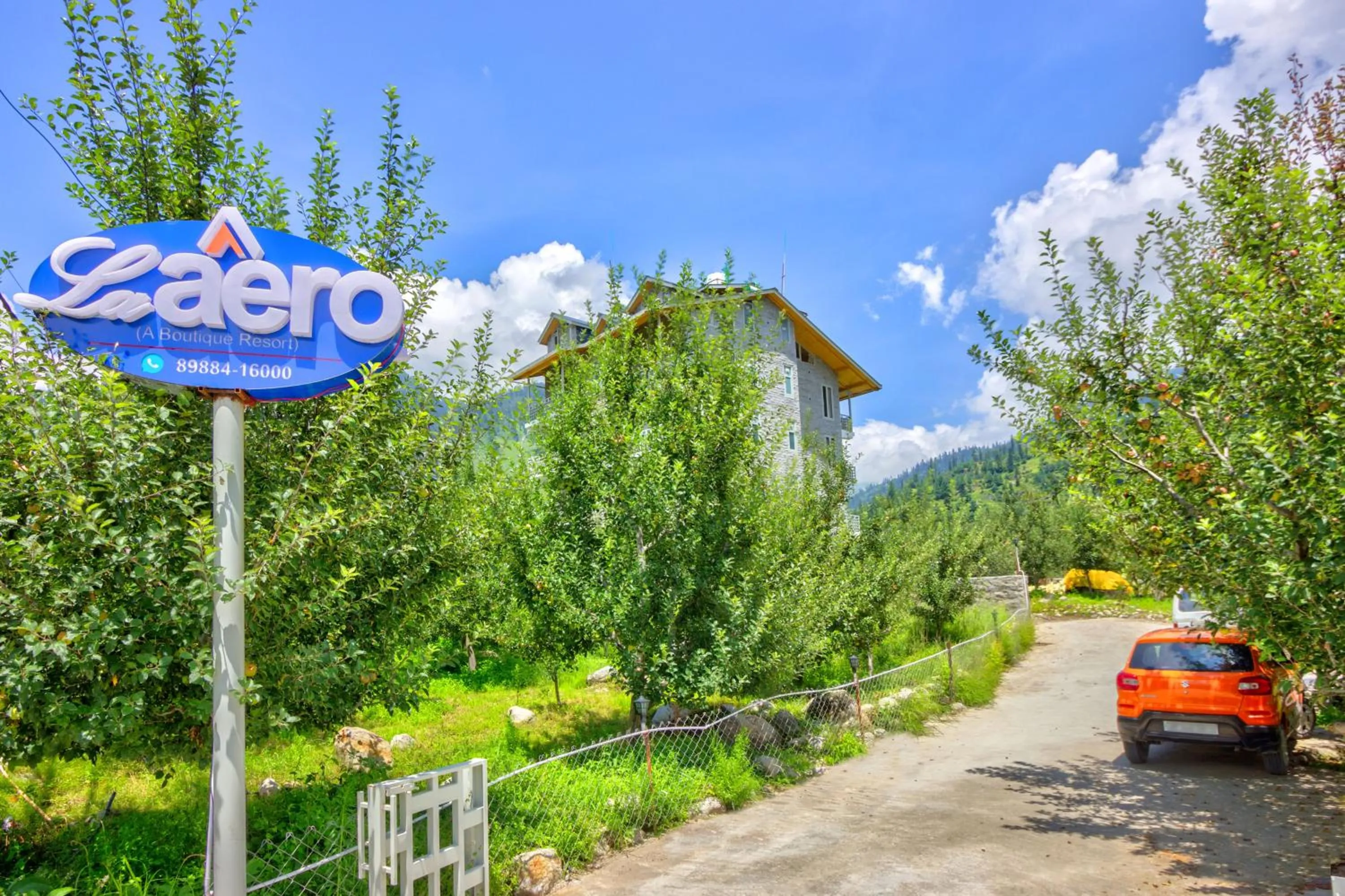 Day in La Aero Resort Home in Snow Mountains