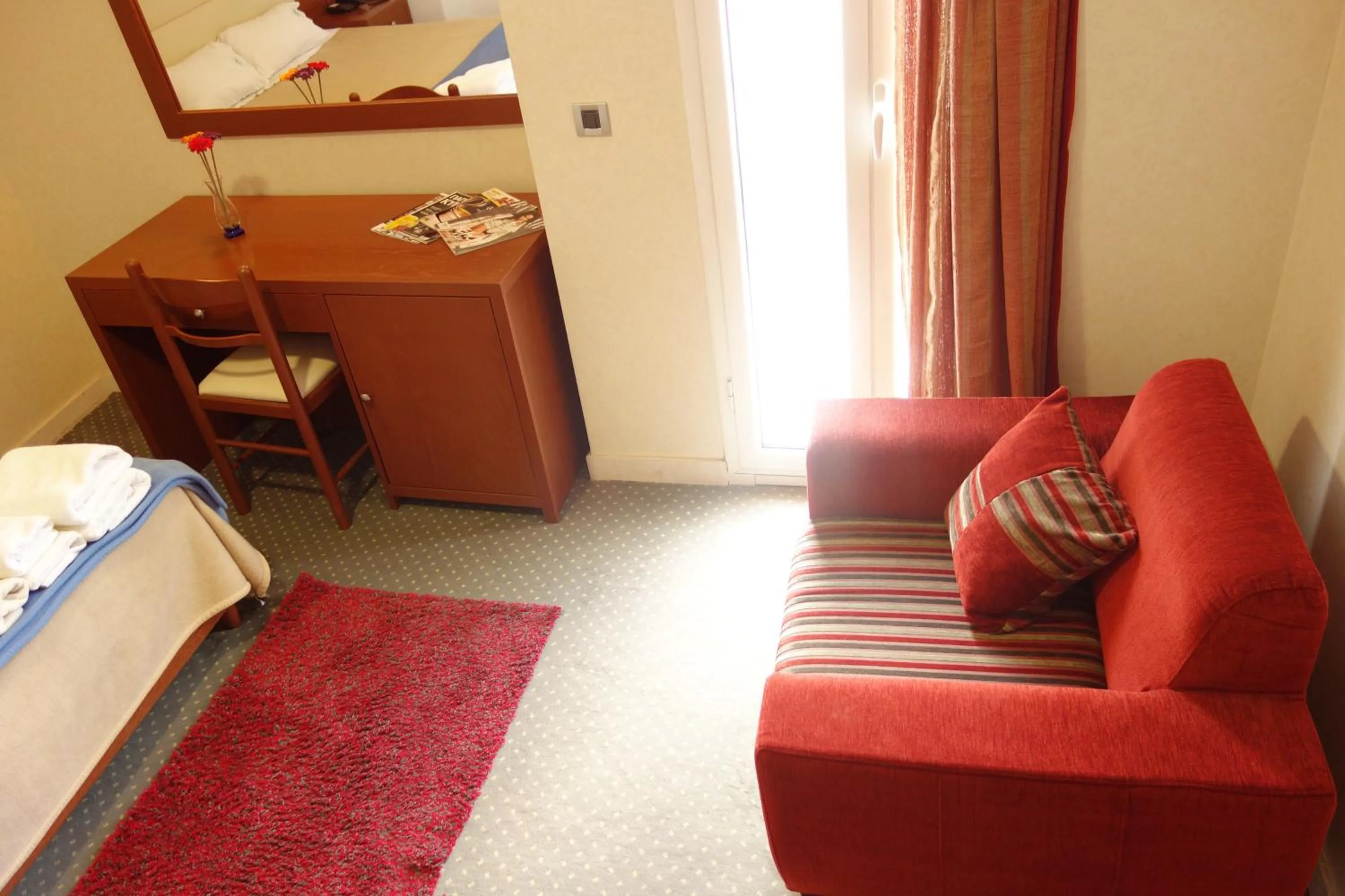 Bedroom, Bed in Dionysion