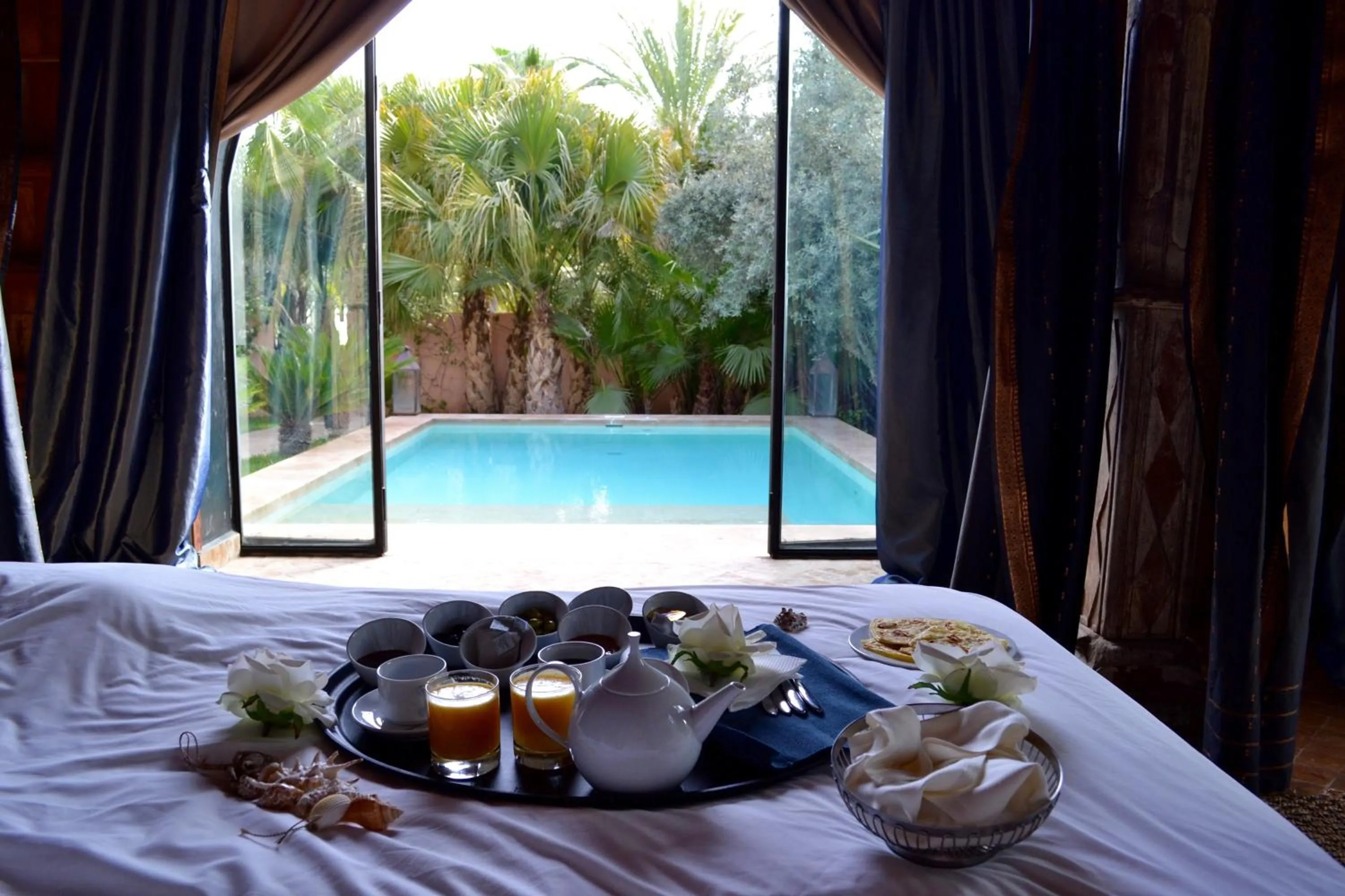 Breakfast in Lodge K