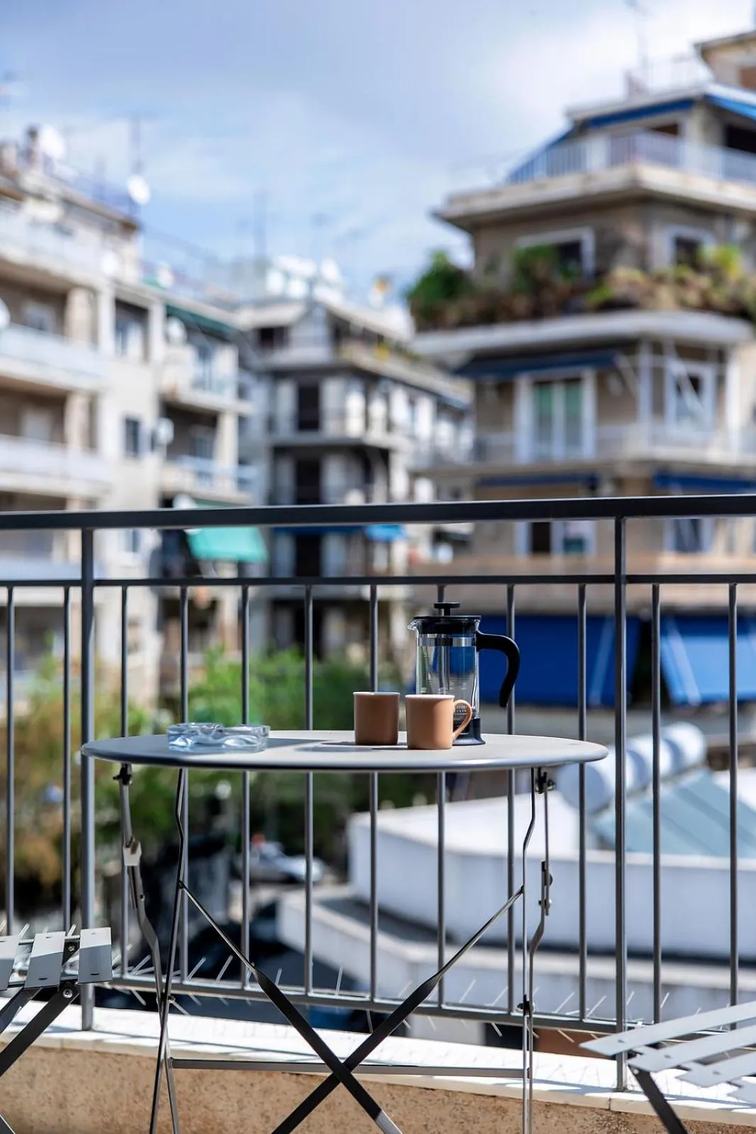 Day in Aris123 by Smart Cozy Suites - Apartments in the heart of Athens - 5 minutes from metro - Available 24hr