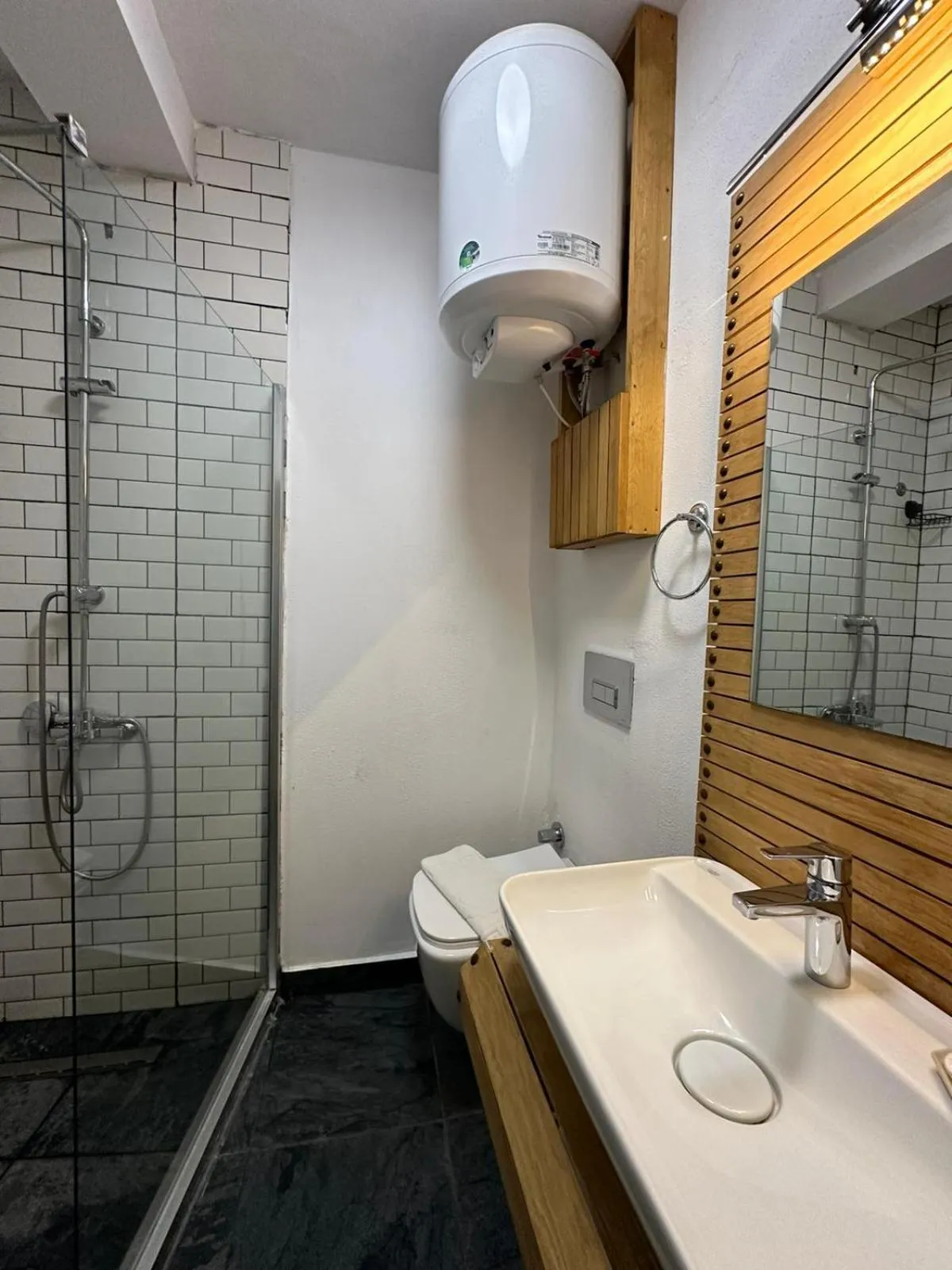 Bathroom in Bodrum Konağı