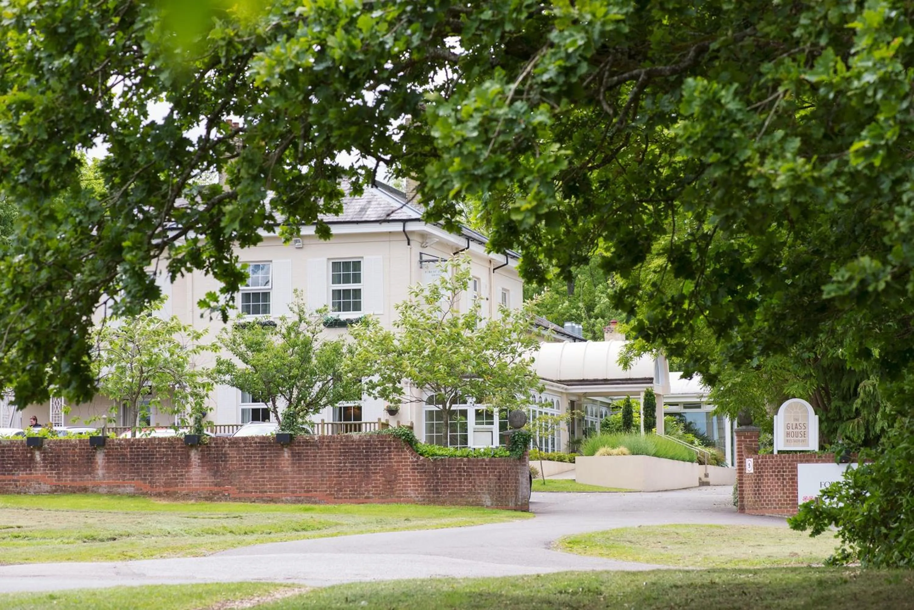 Property building in Forest Lodge Hotel