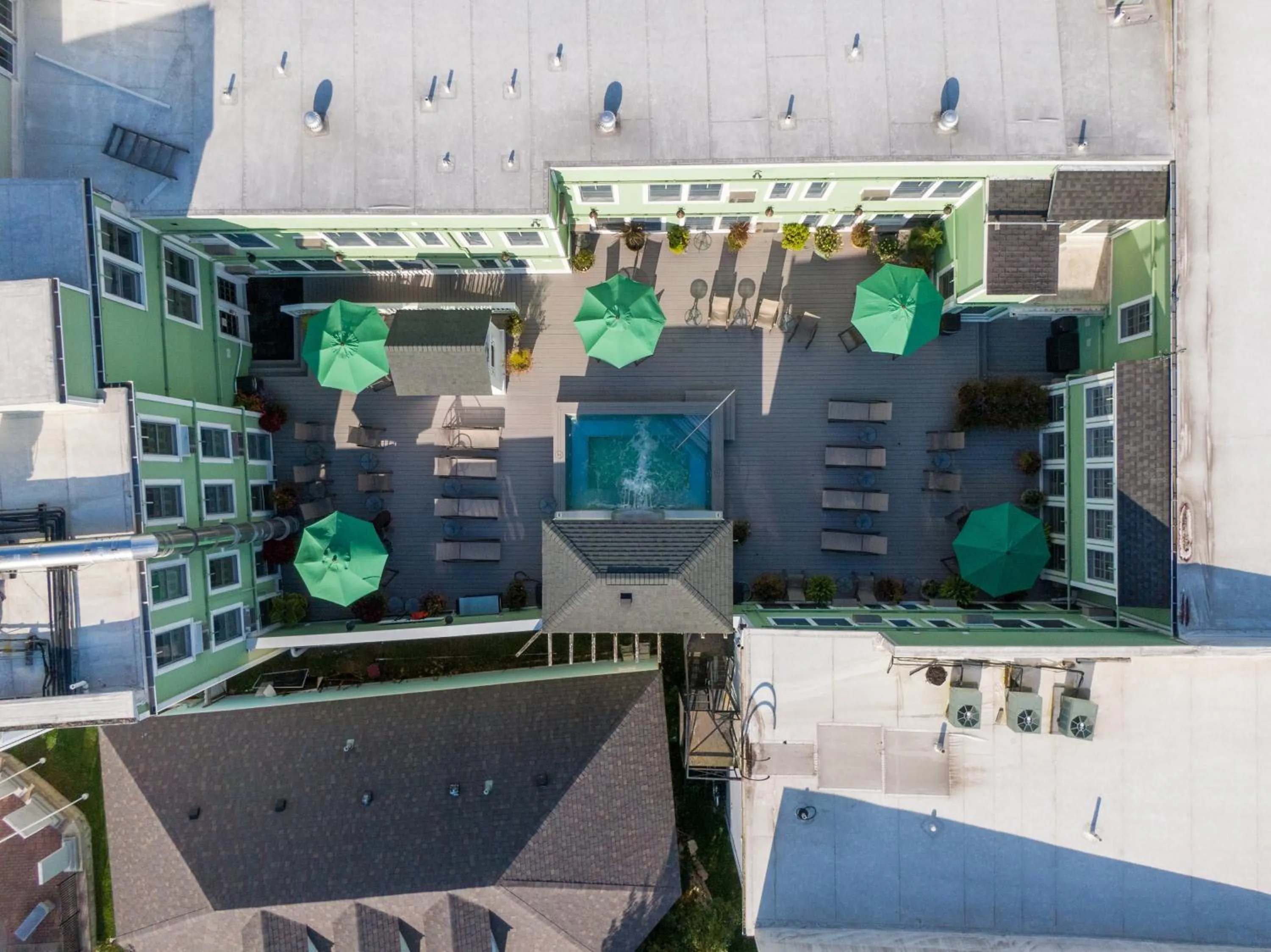 Shower in Murray Hotel