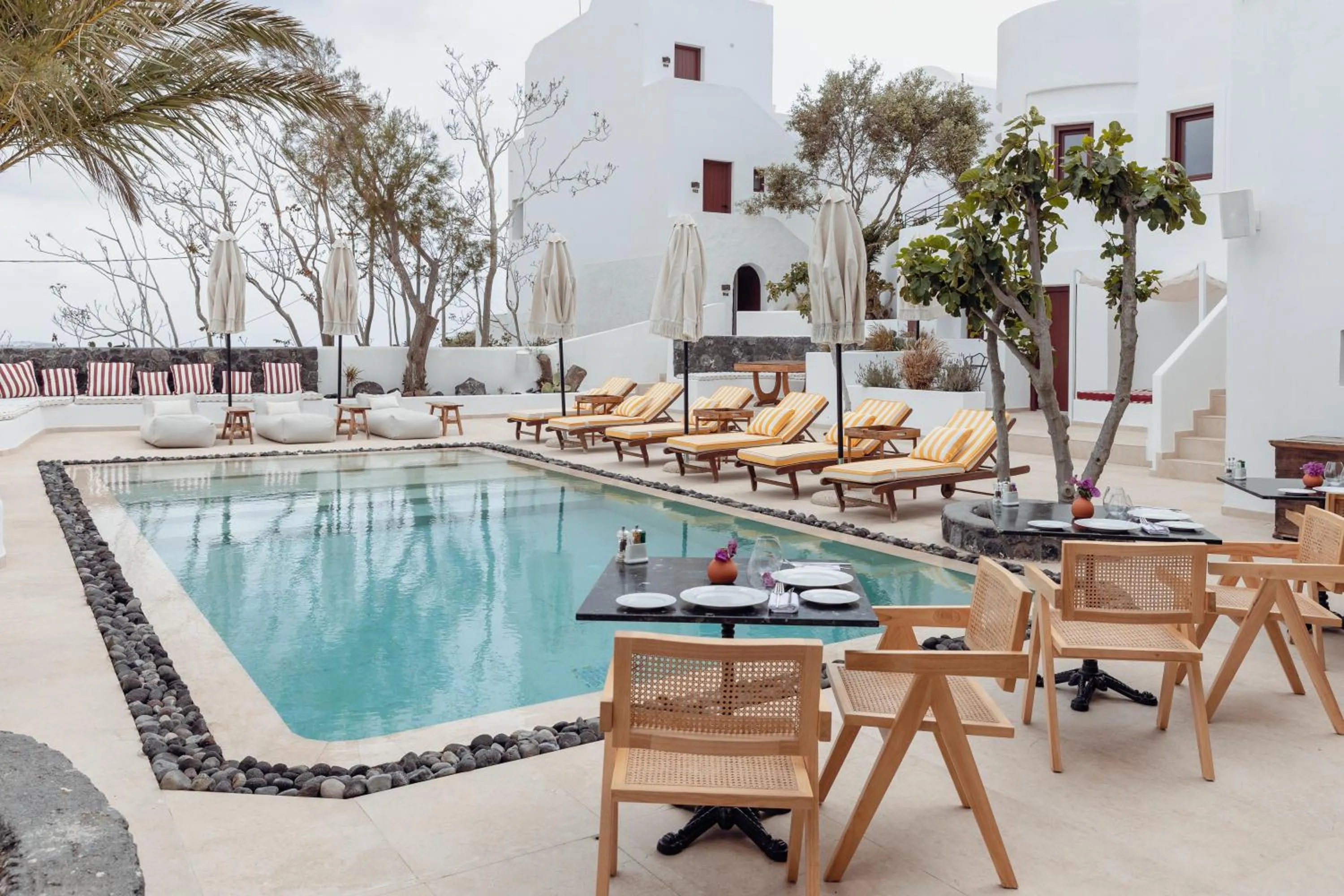 Swimming pool in Meroviglia Boutique Hotel