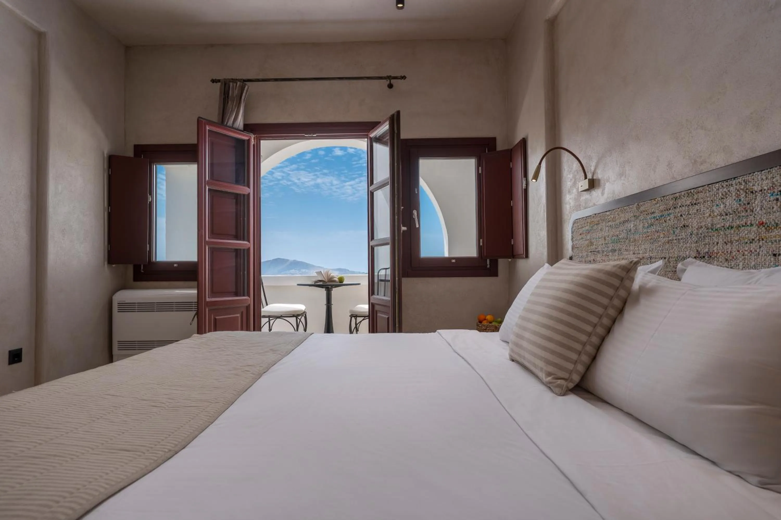 Bedroom, Bed in Meroviglia Boutique Hotel