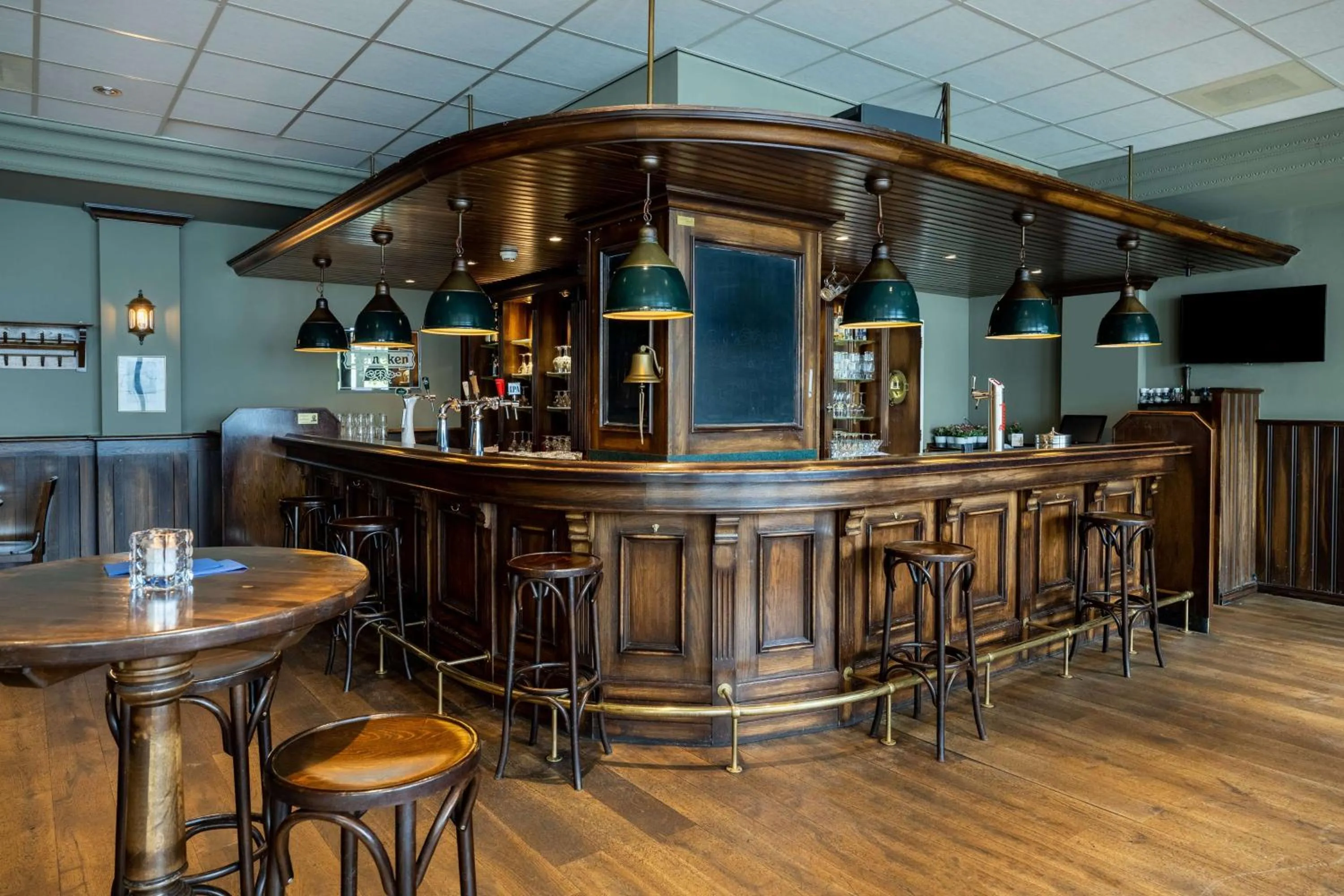 Lounge or bar in NH Amsterdam Noord