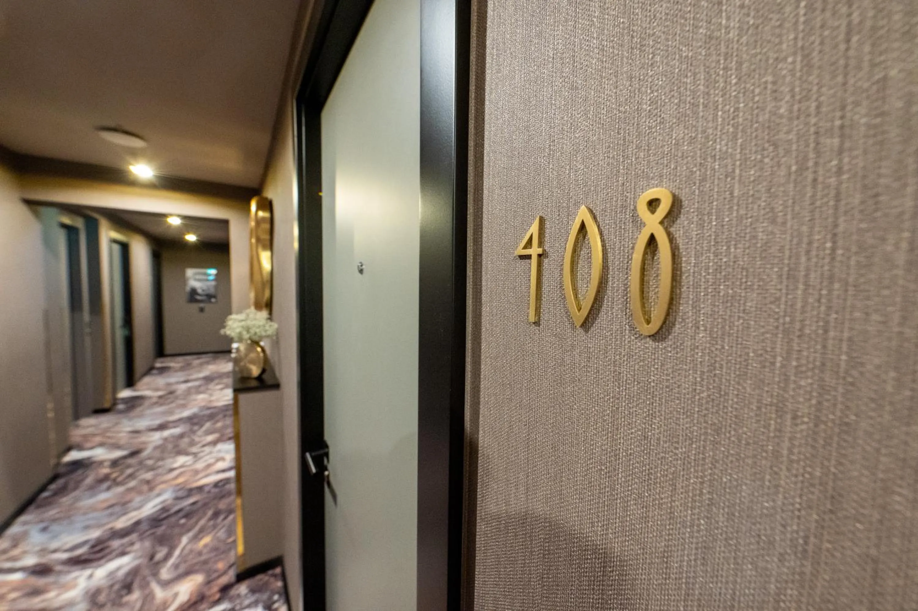 Certificate/Award in V Business Apartments Böblingen