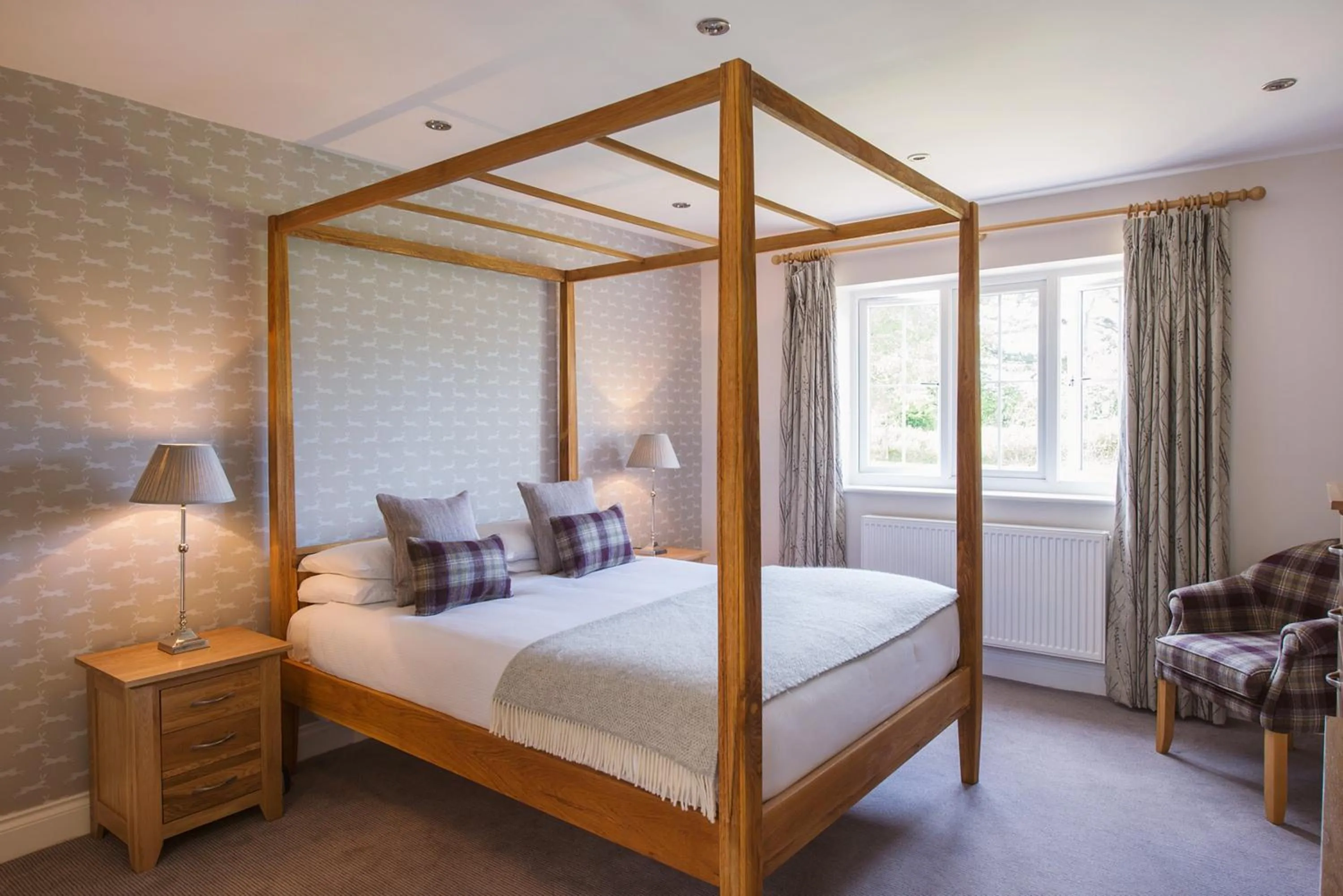 Day, Bed in Beaulieu Hotel