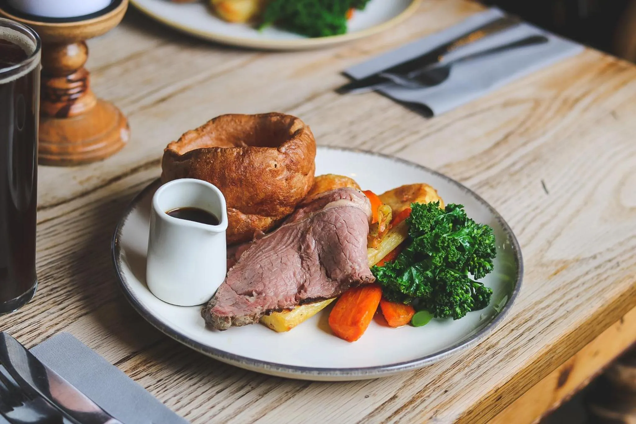 Restaurant/places to eat in Beaulieu Hotel