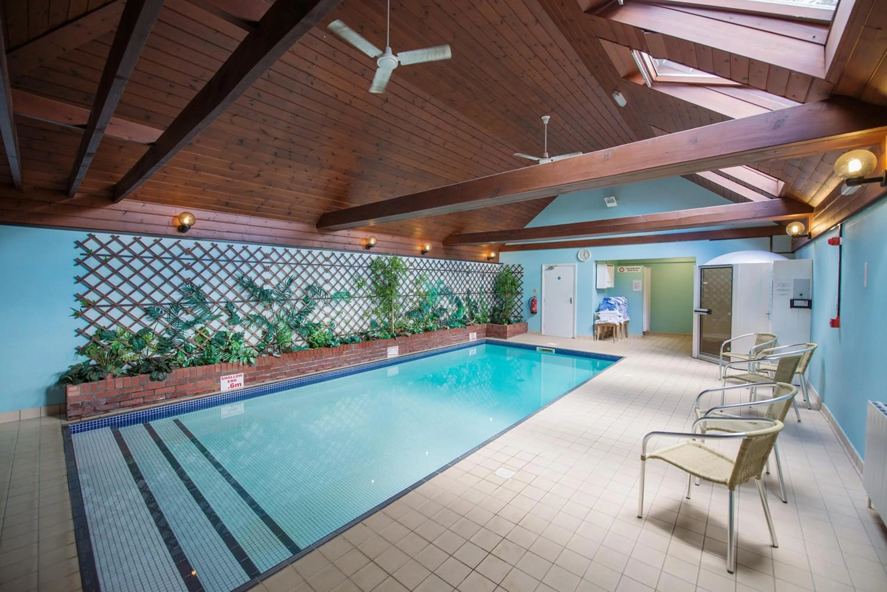 Swimming pool in Beaulieu Hotel