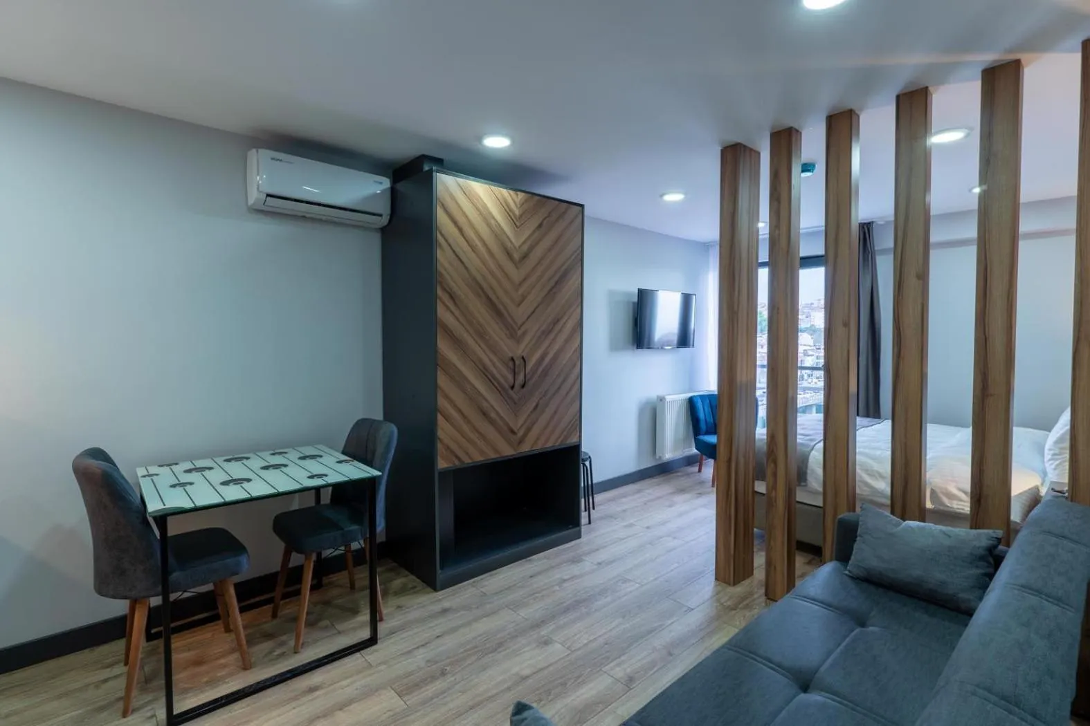 Dining area in Yusufhan Suites