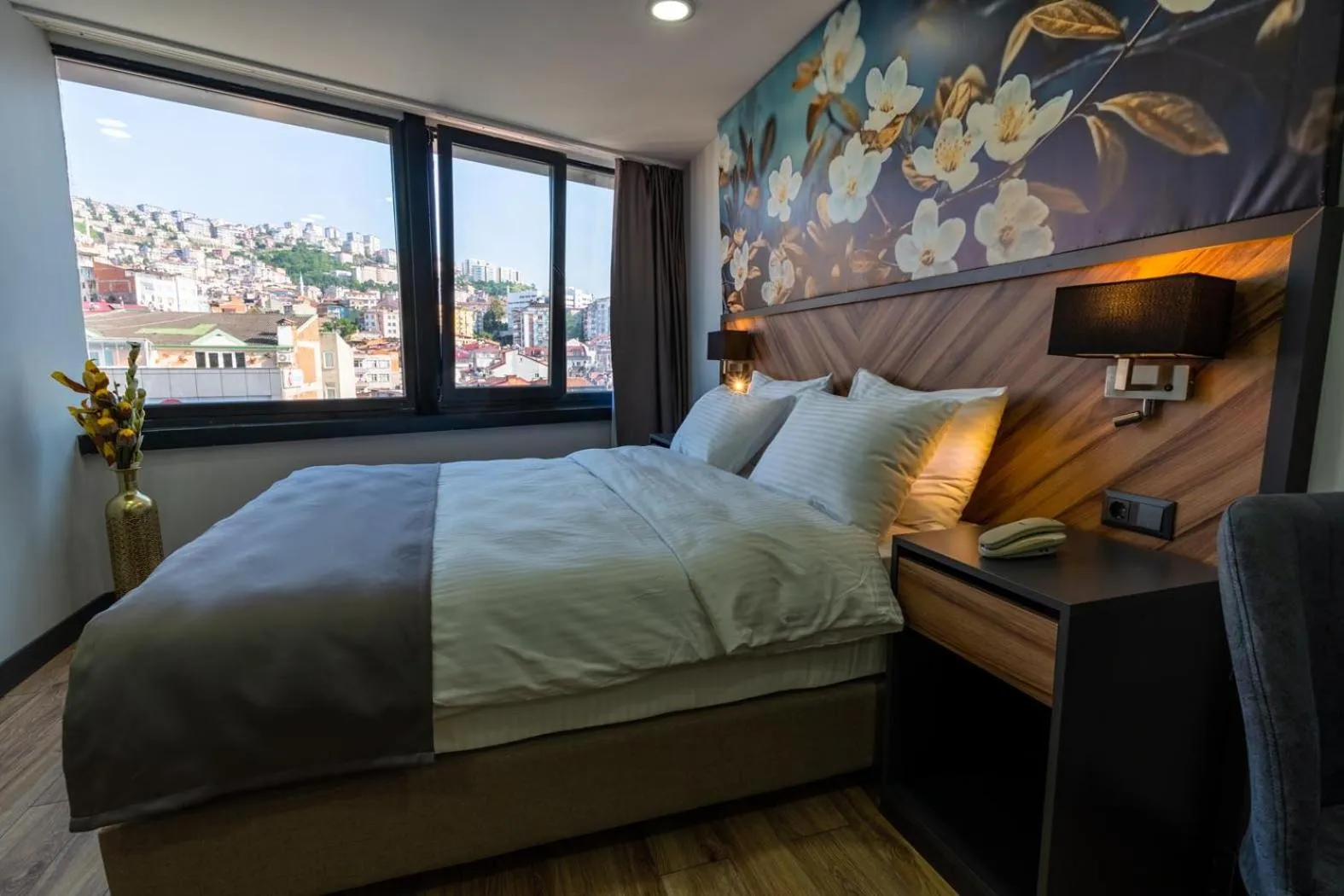 Bed in Yusufhan Suites