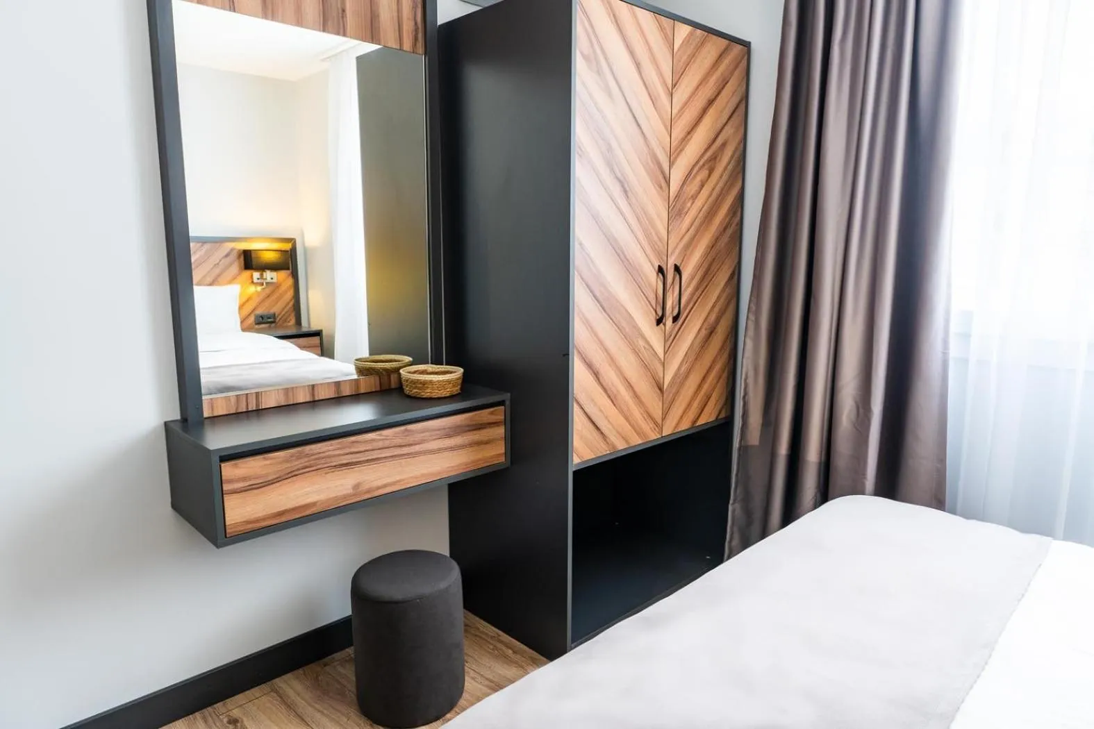 Bedroom, Bed in Yusufhan Suites