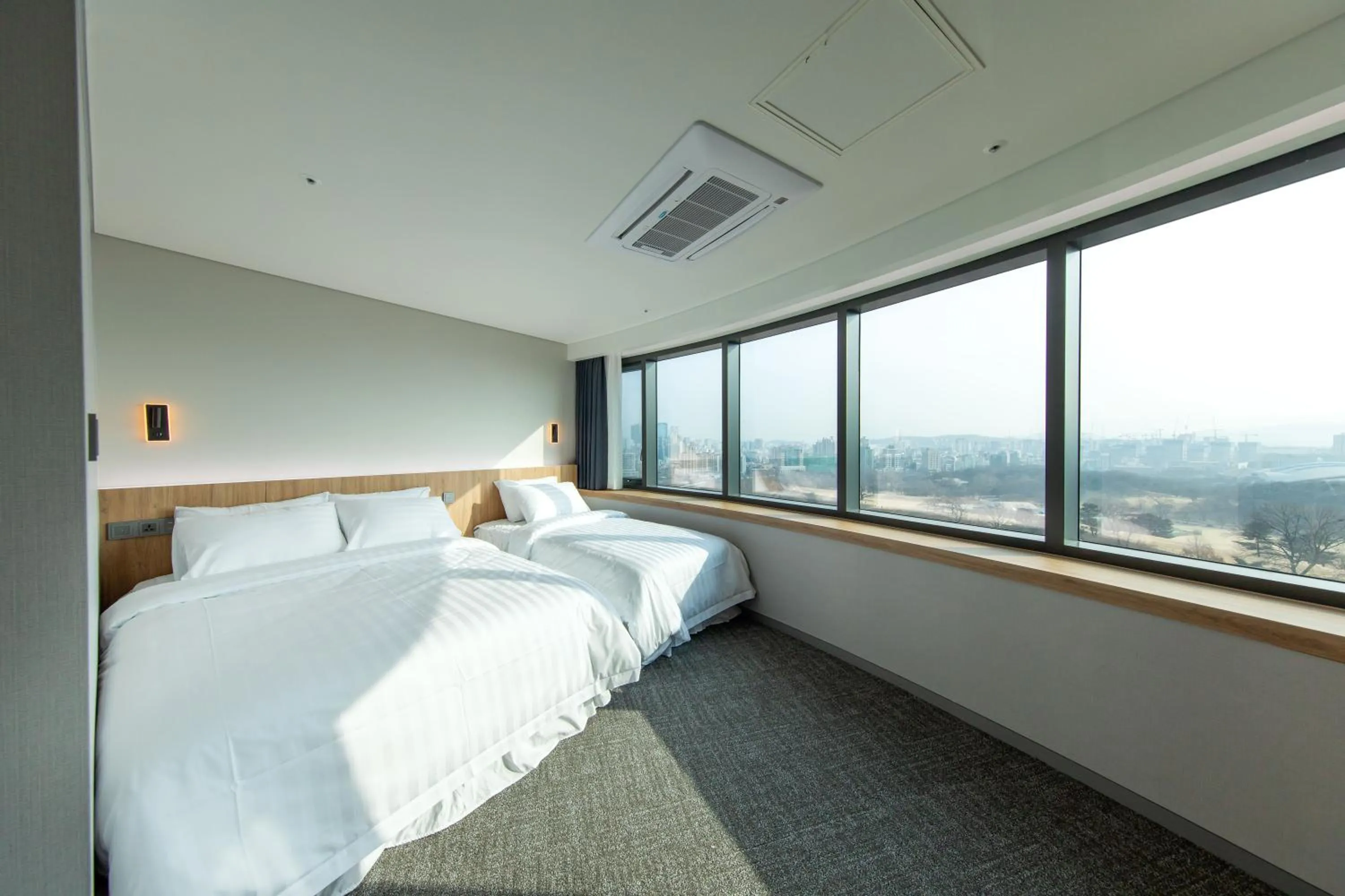 Photo of the whole room, Bed in Seoul Olympic Parktel