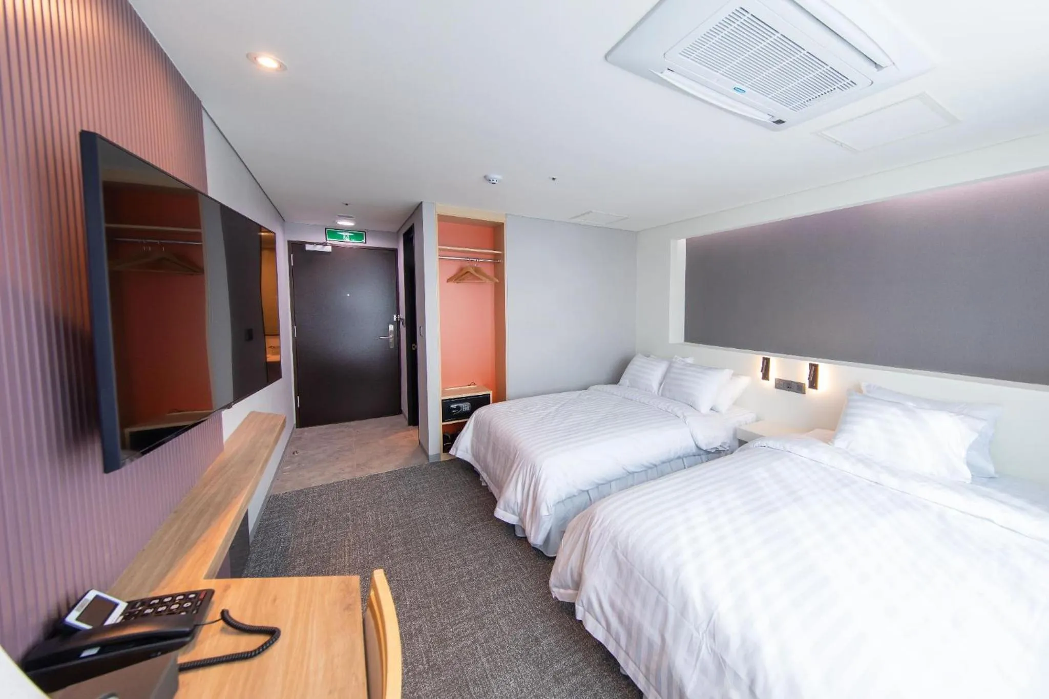 Bed in Seoul Olympic Parktel