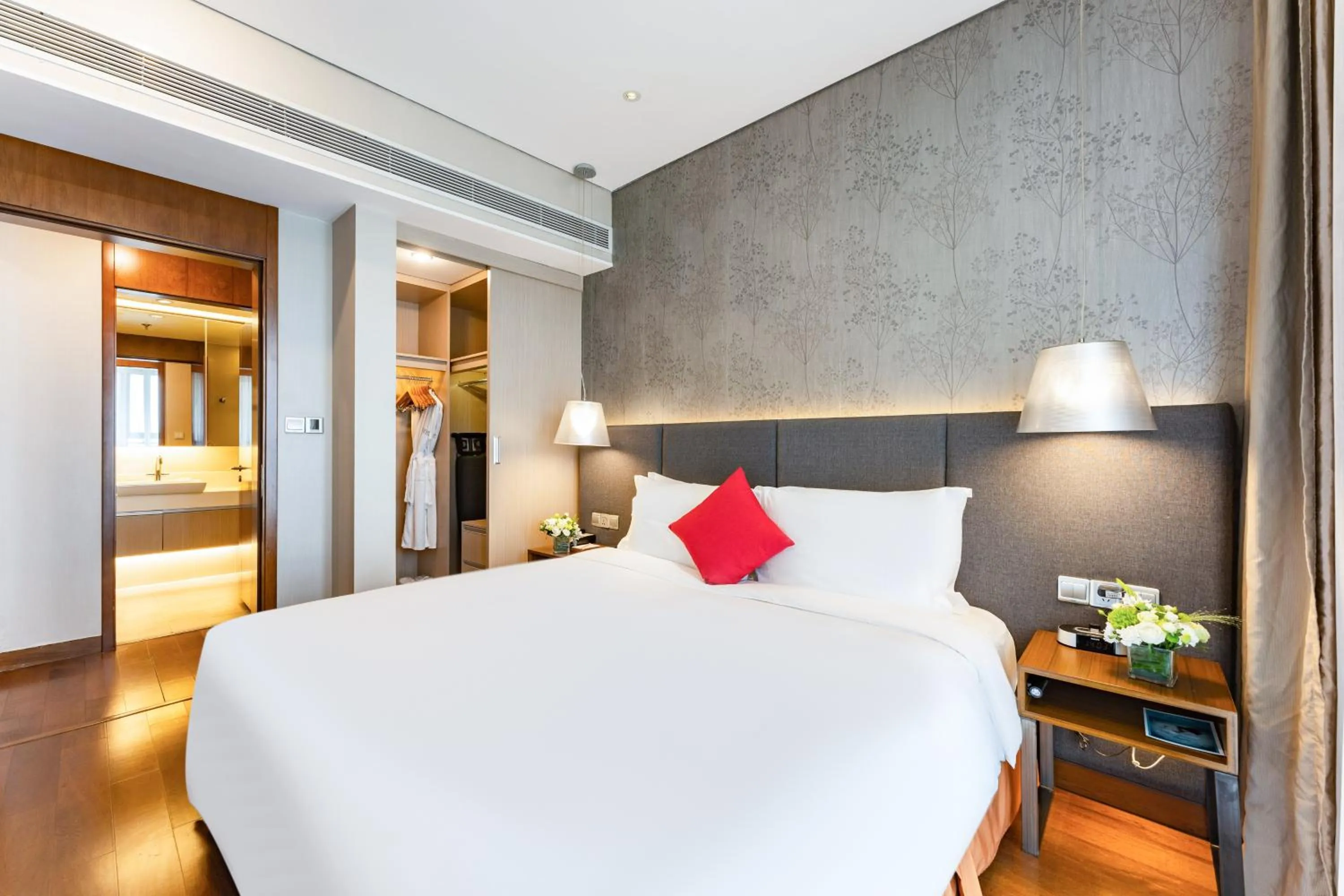 Bedroom, Bed in Modena by Fraser Zhuankou Wuhan