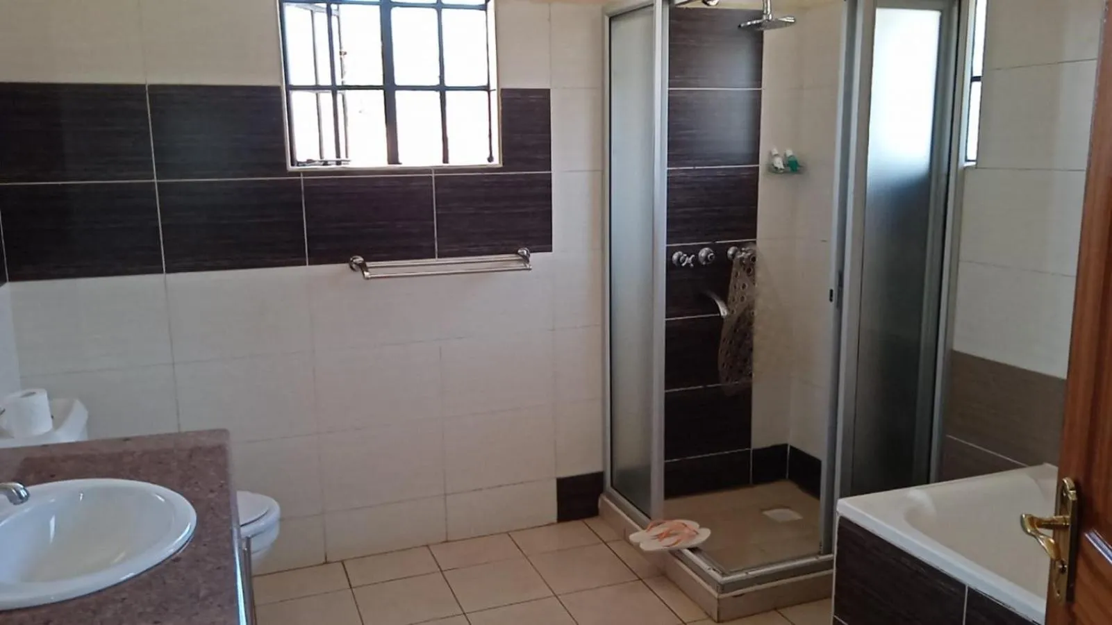 Bathroom in dreamplace Gigiri