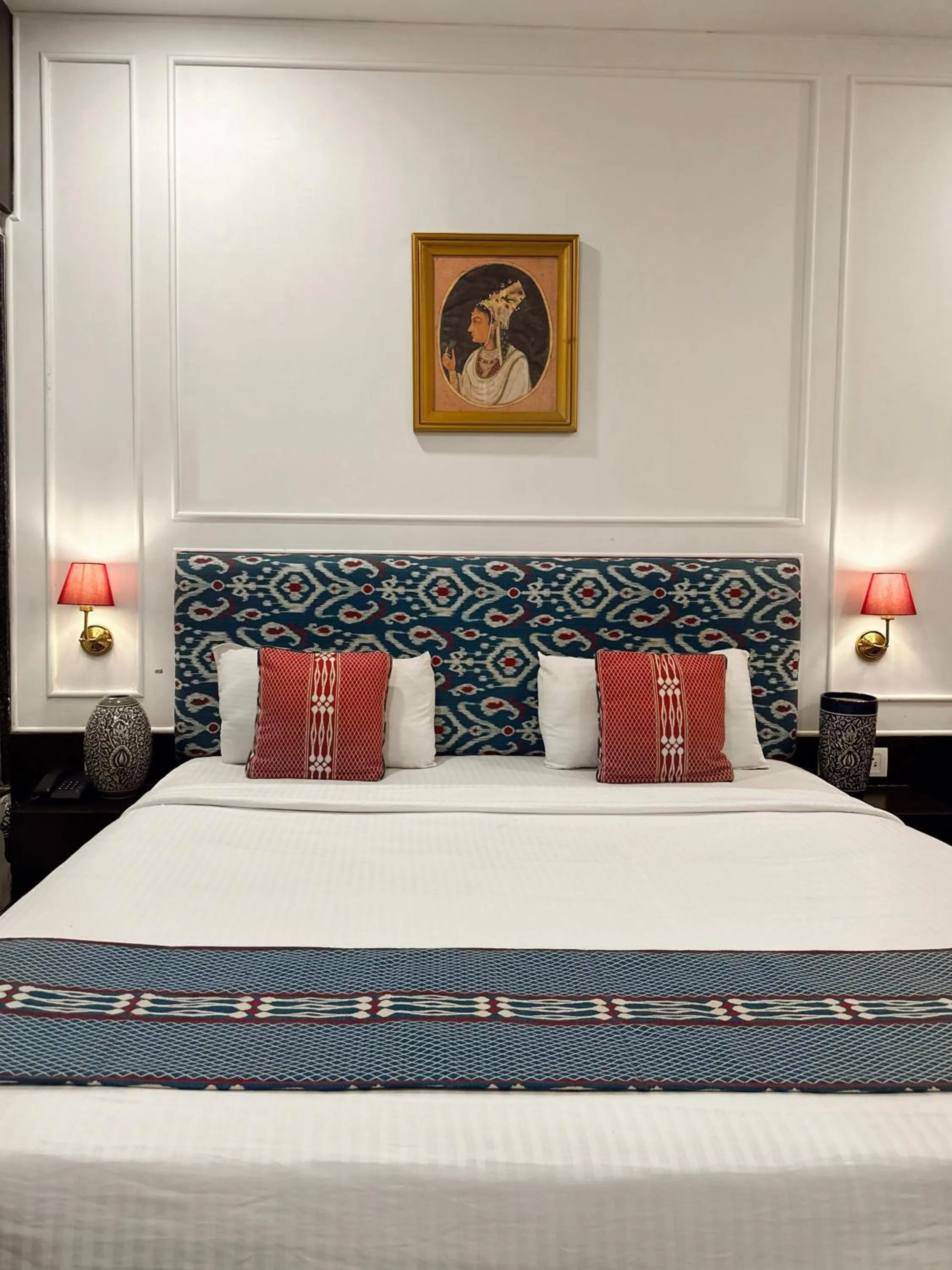 Bed in Hotel Atulyaa Taj