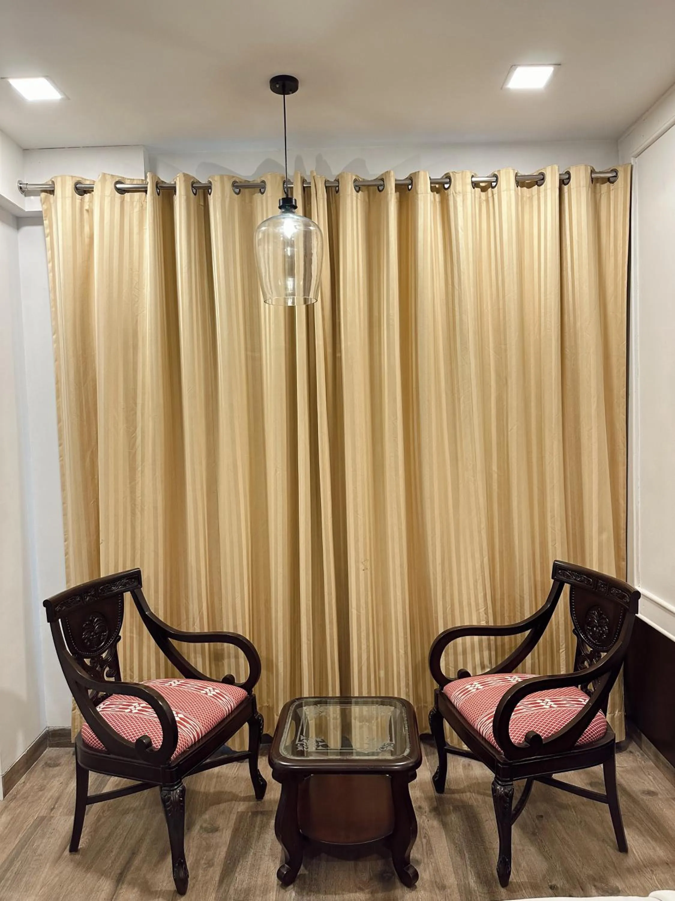 Living room in Hotel Atulyaa Taj