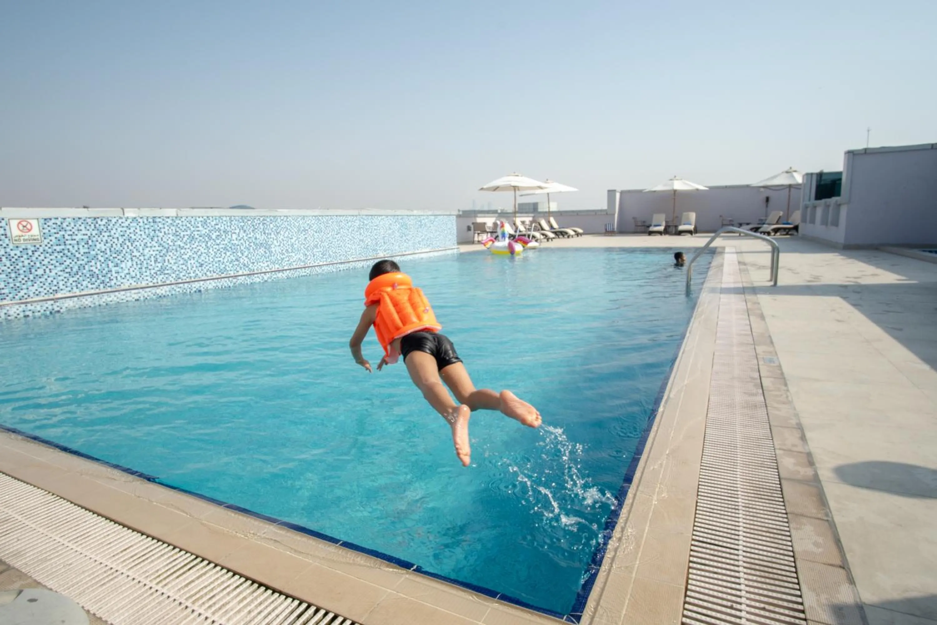 Swimming pool in Jood Hotel Apartments